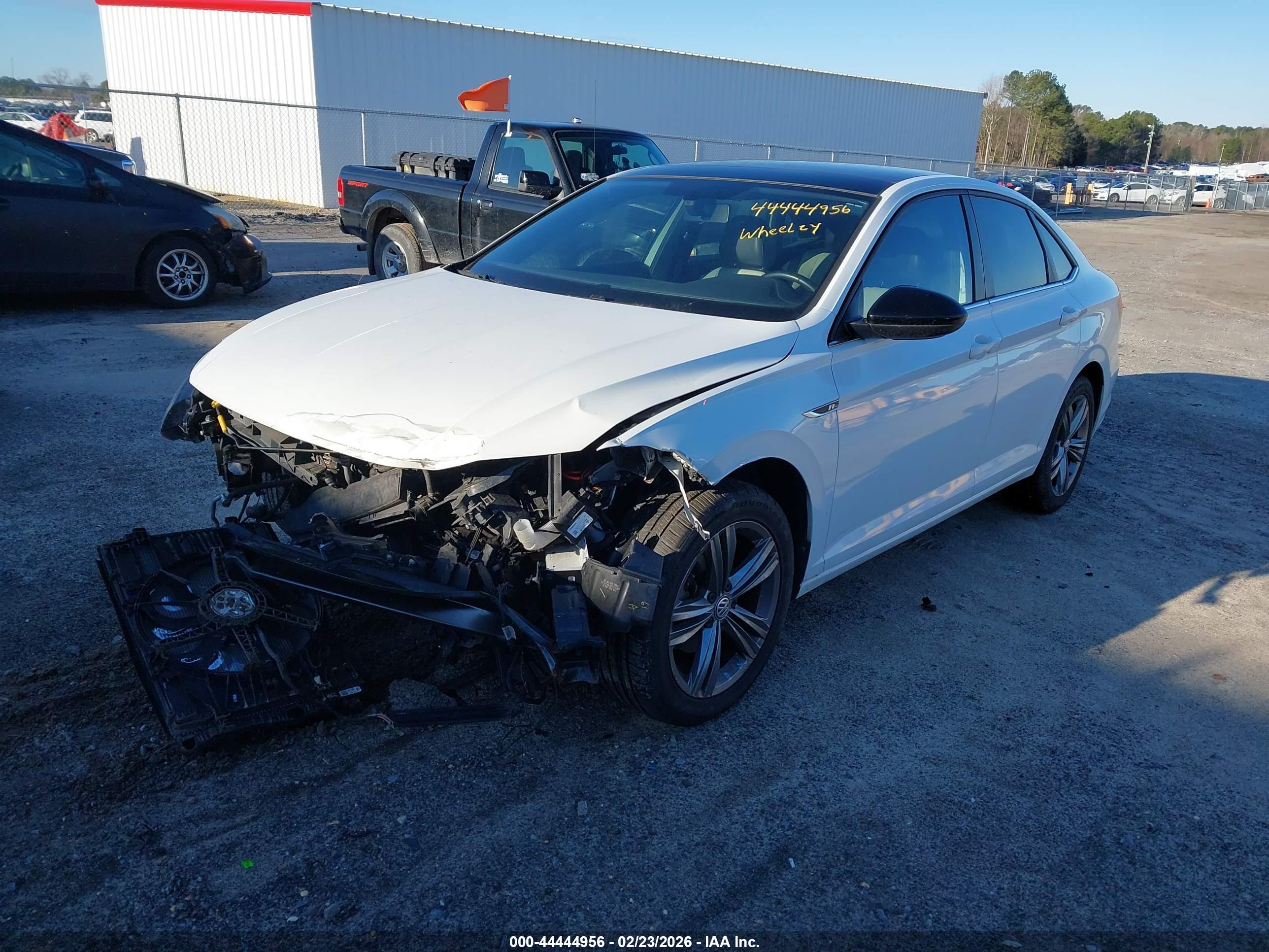 VOLKSWAGEN JETTA image 2