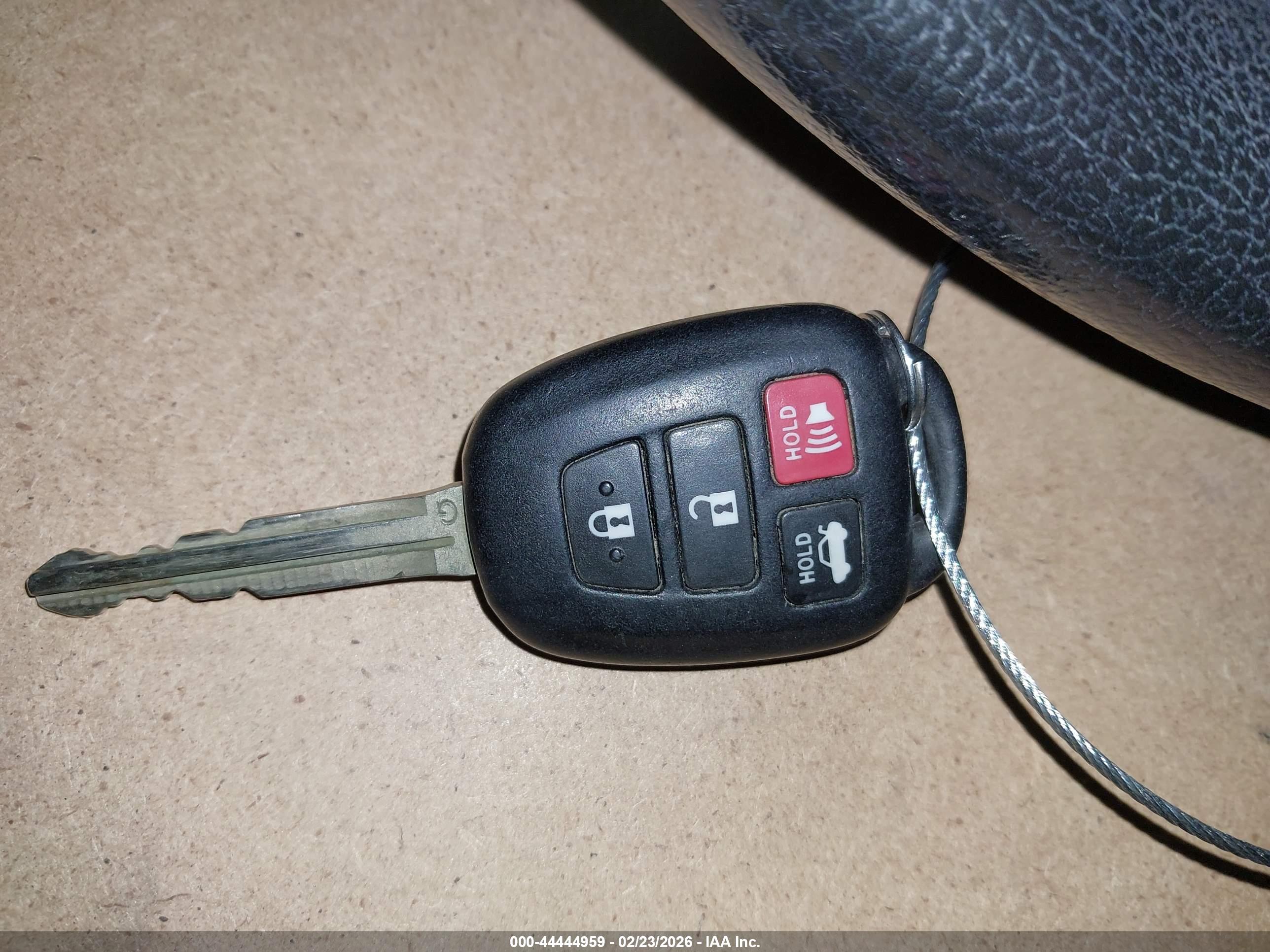 TOYOTA CAMRY image 11