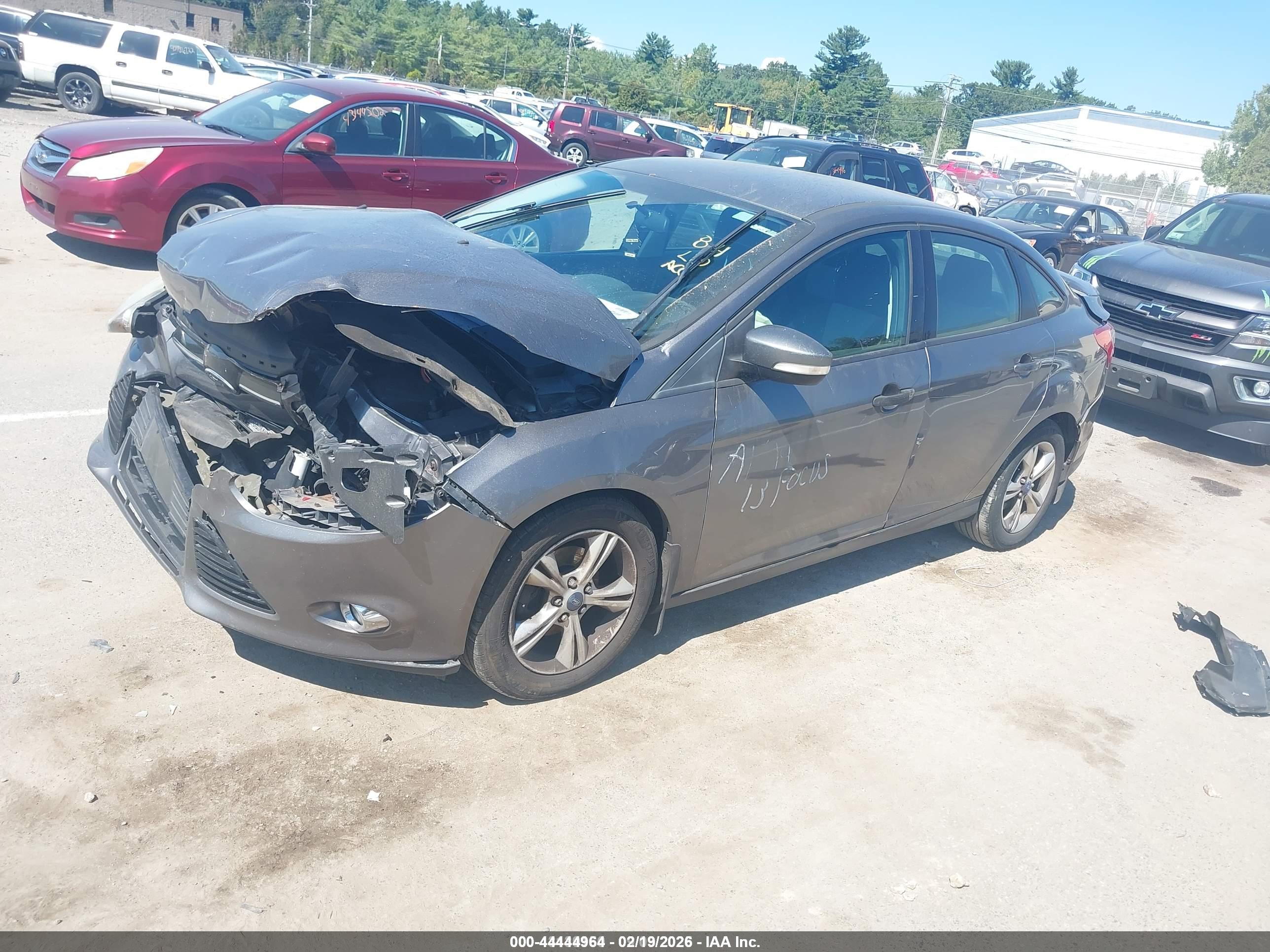 FORD FOCUS image 2