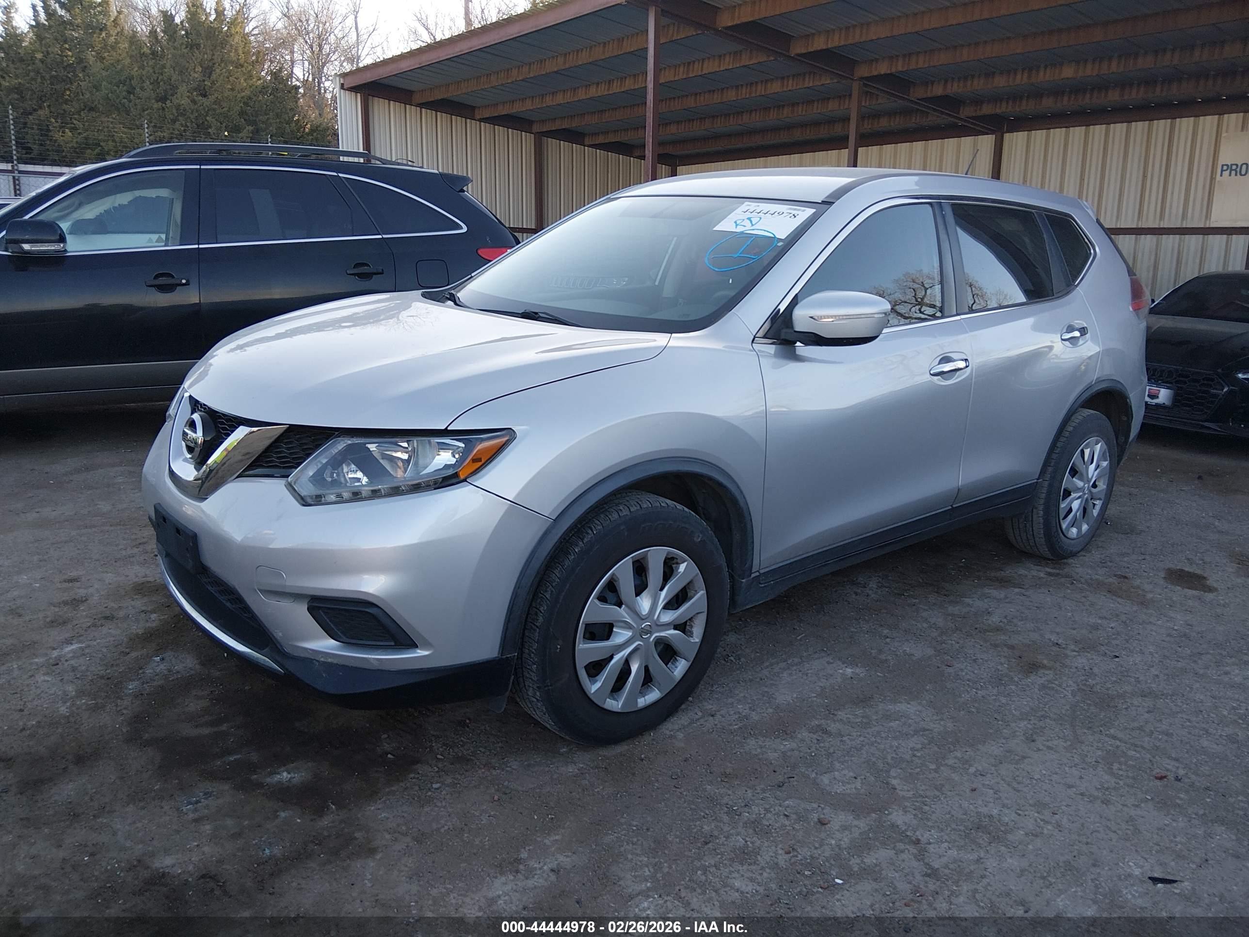 NISSAN ROGUE image 2