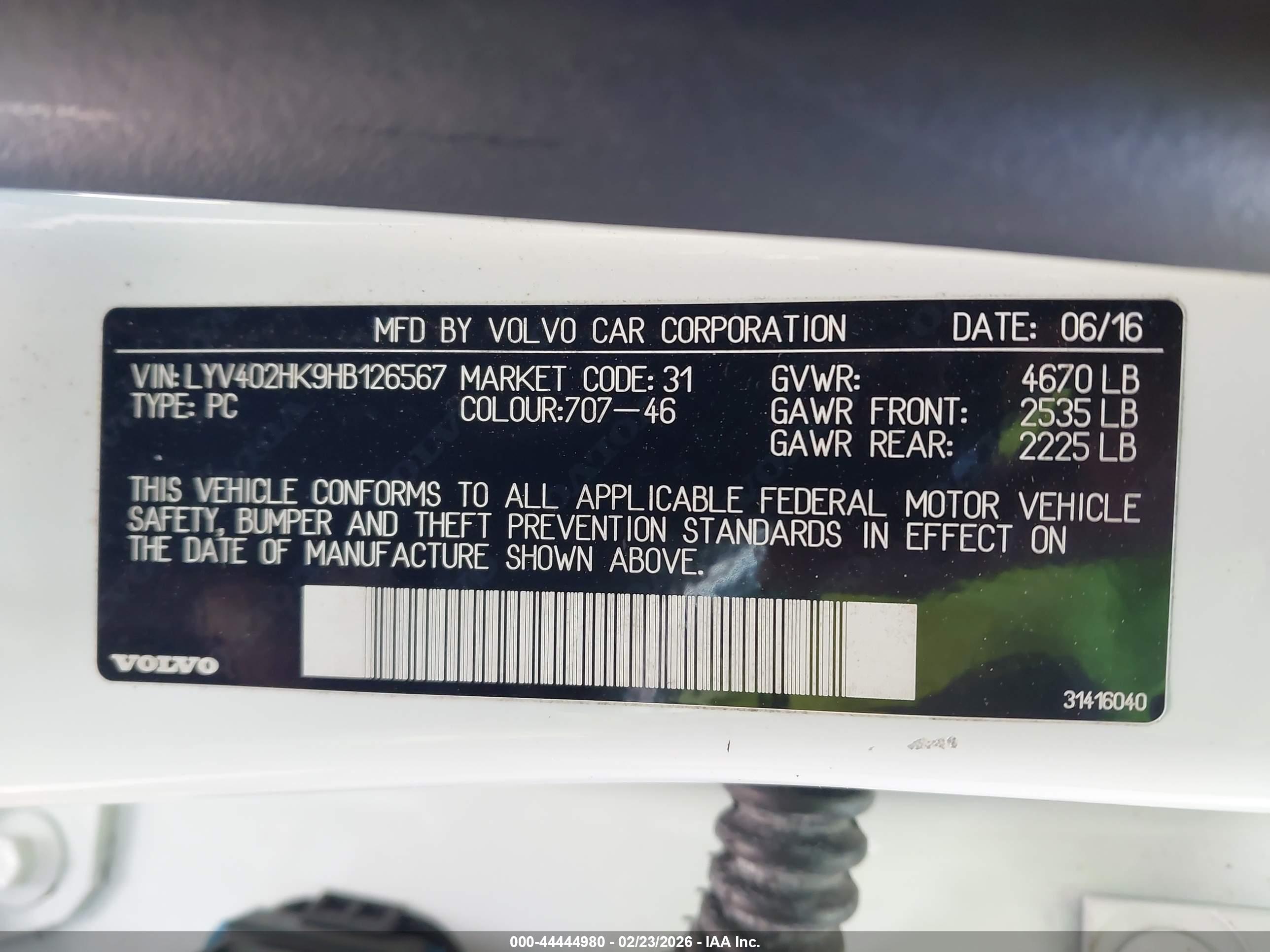 VOLVO S60 image 9