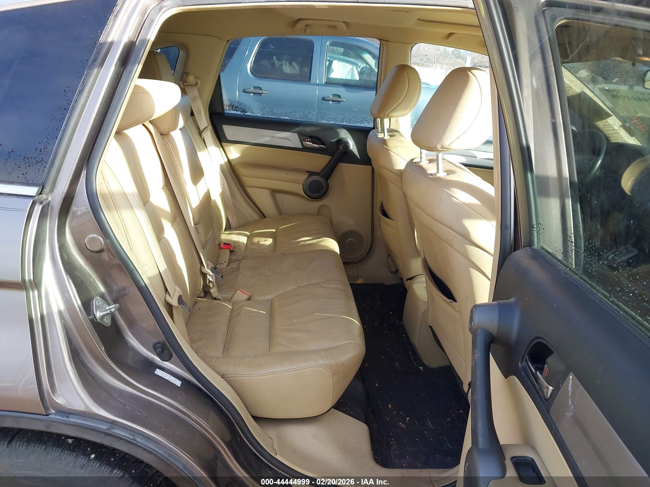 HONDA CR-V image 8