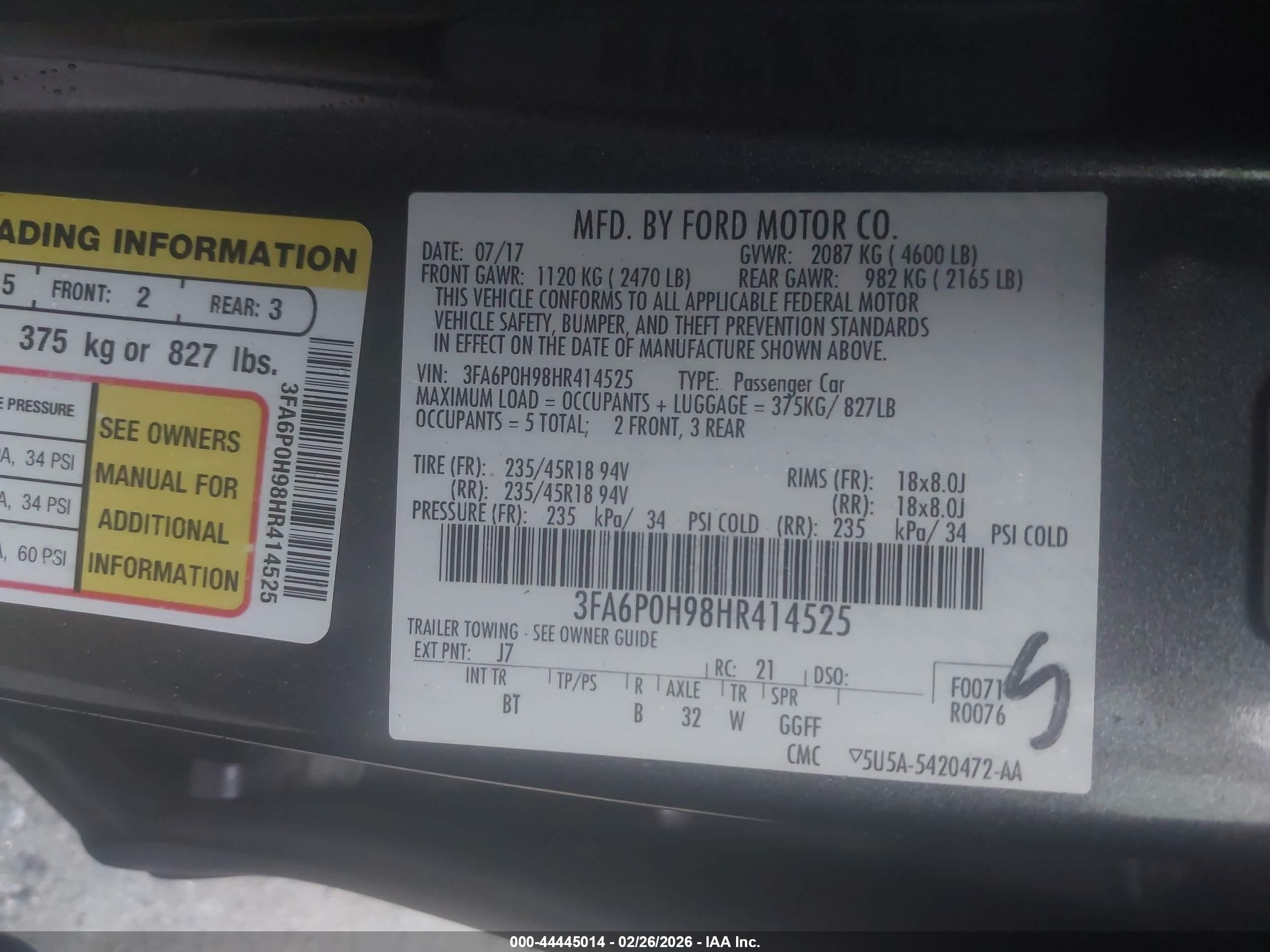 FORD FUSION image 9