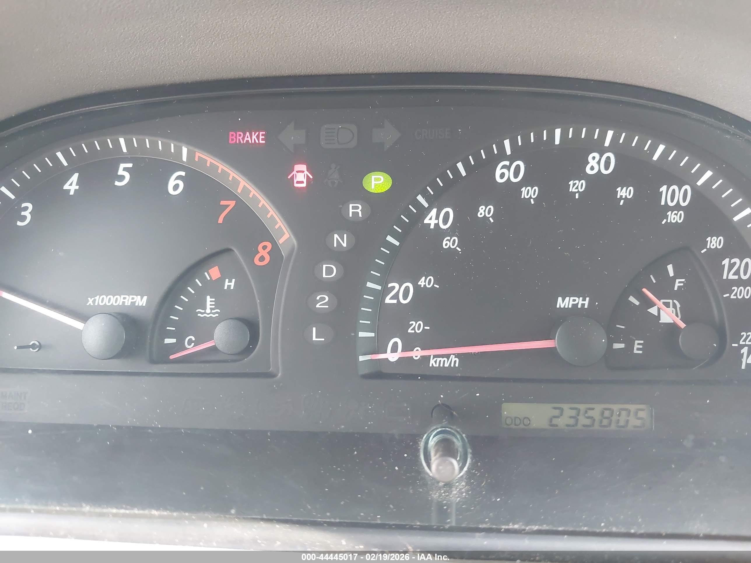 TOYOTA CAMRY image 7