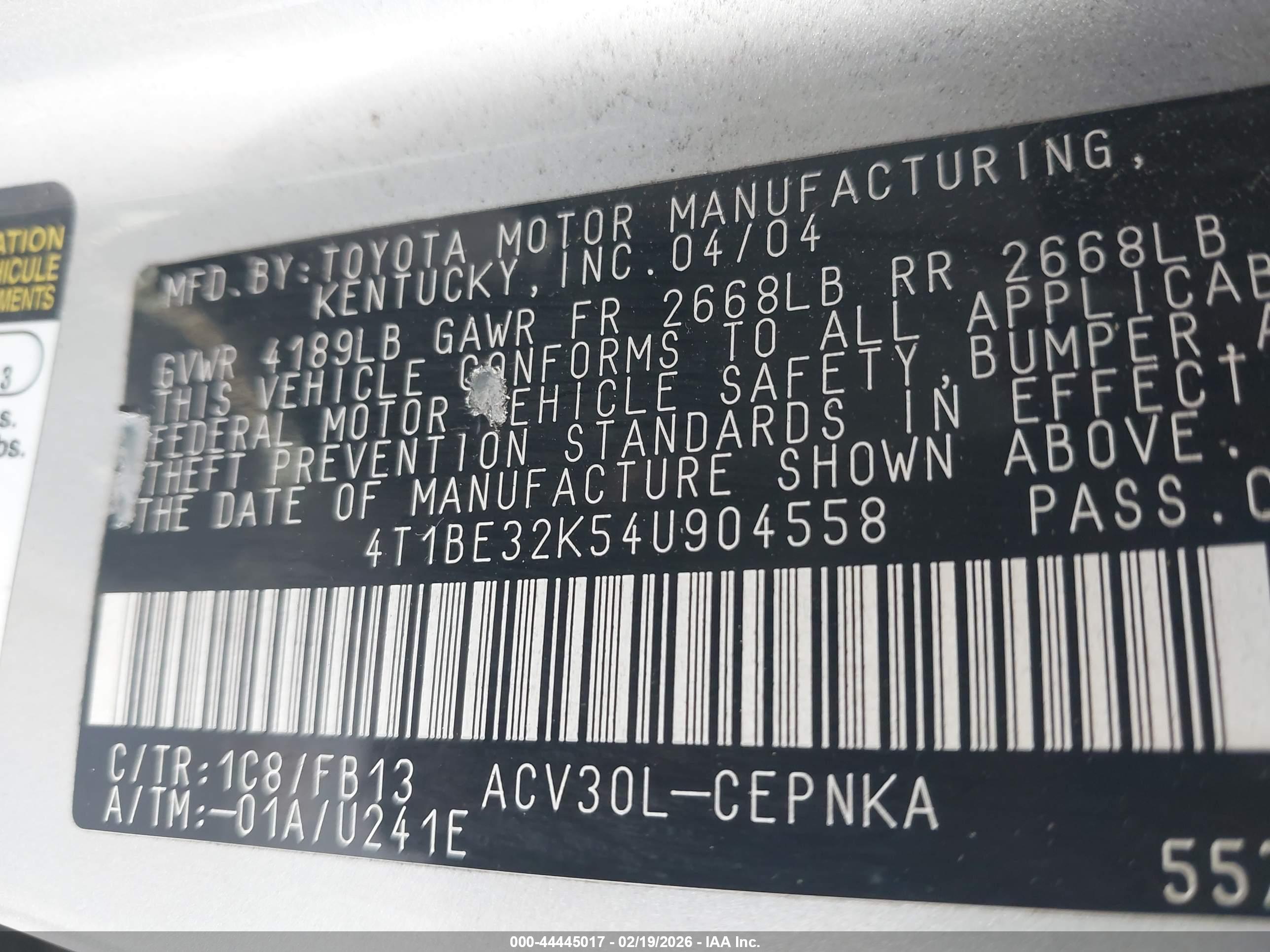 TOYOTA CAMRY image 9