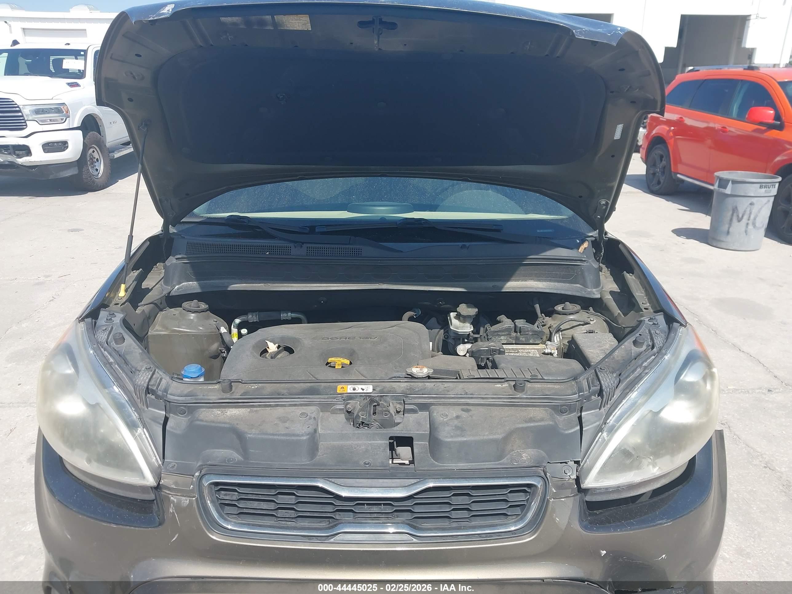 KIA SOUL image 10