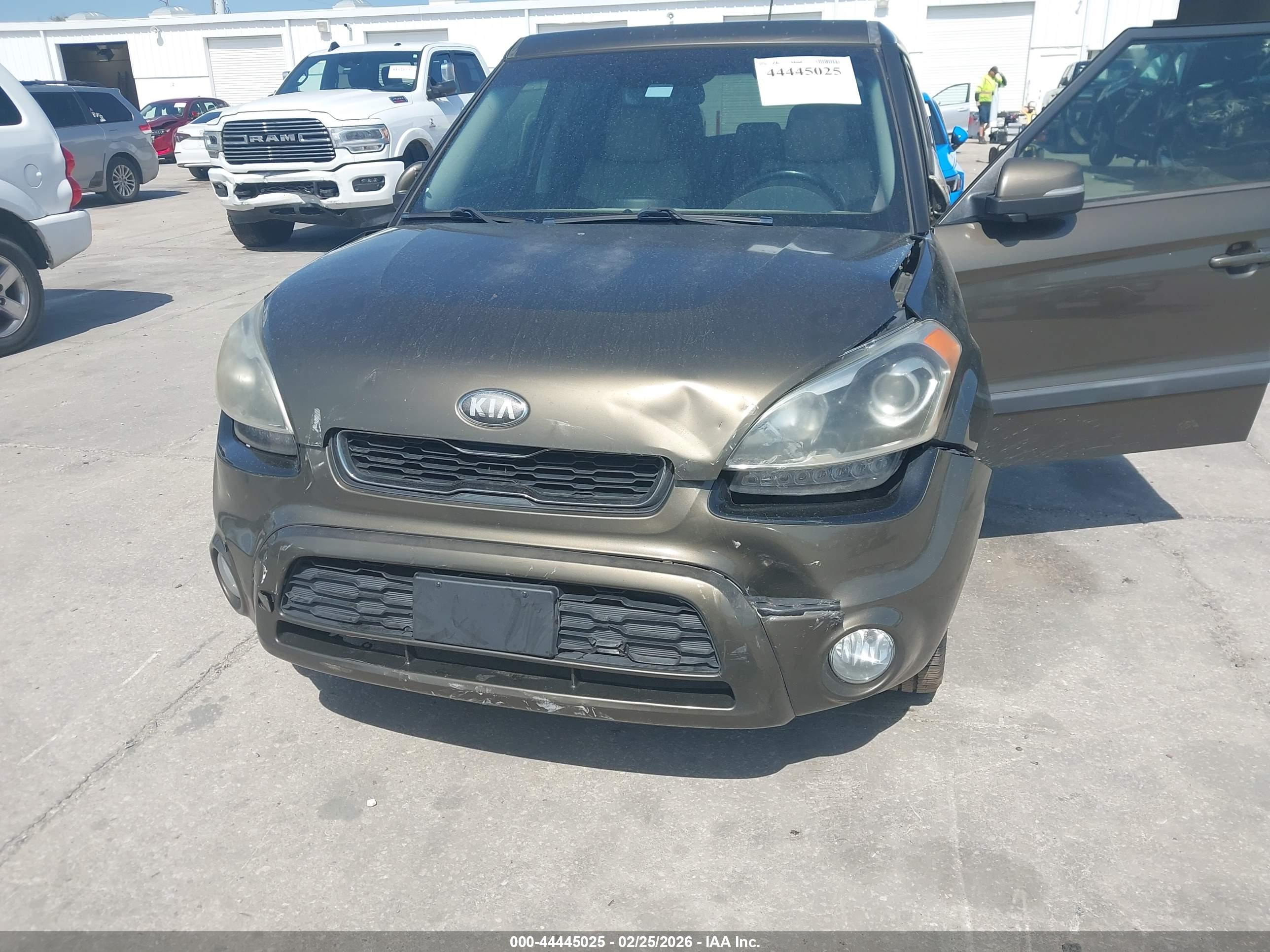 KIA SOUL image 6