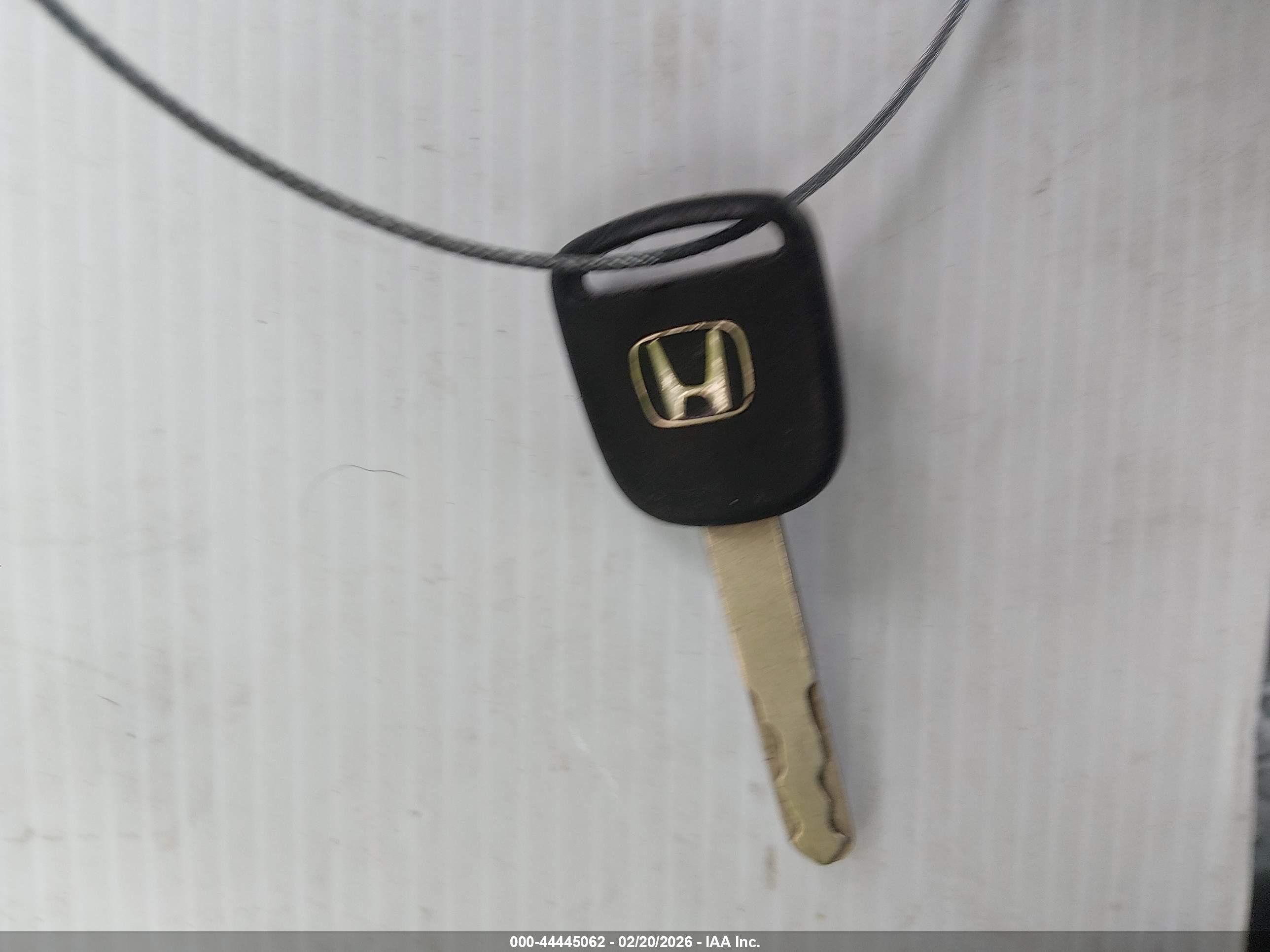 HONDA ELEMENT image 11