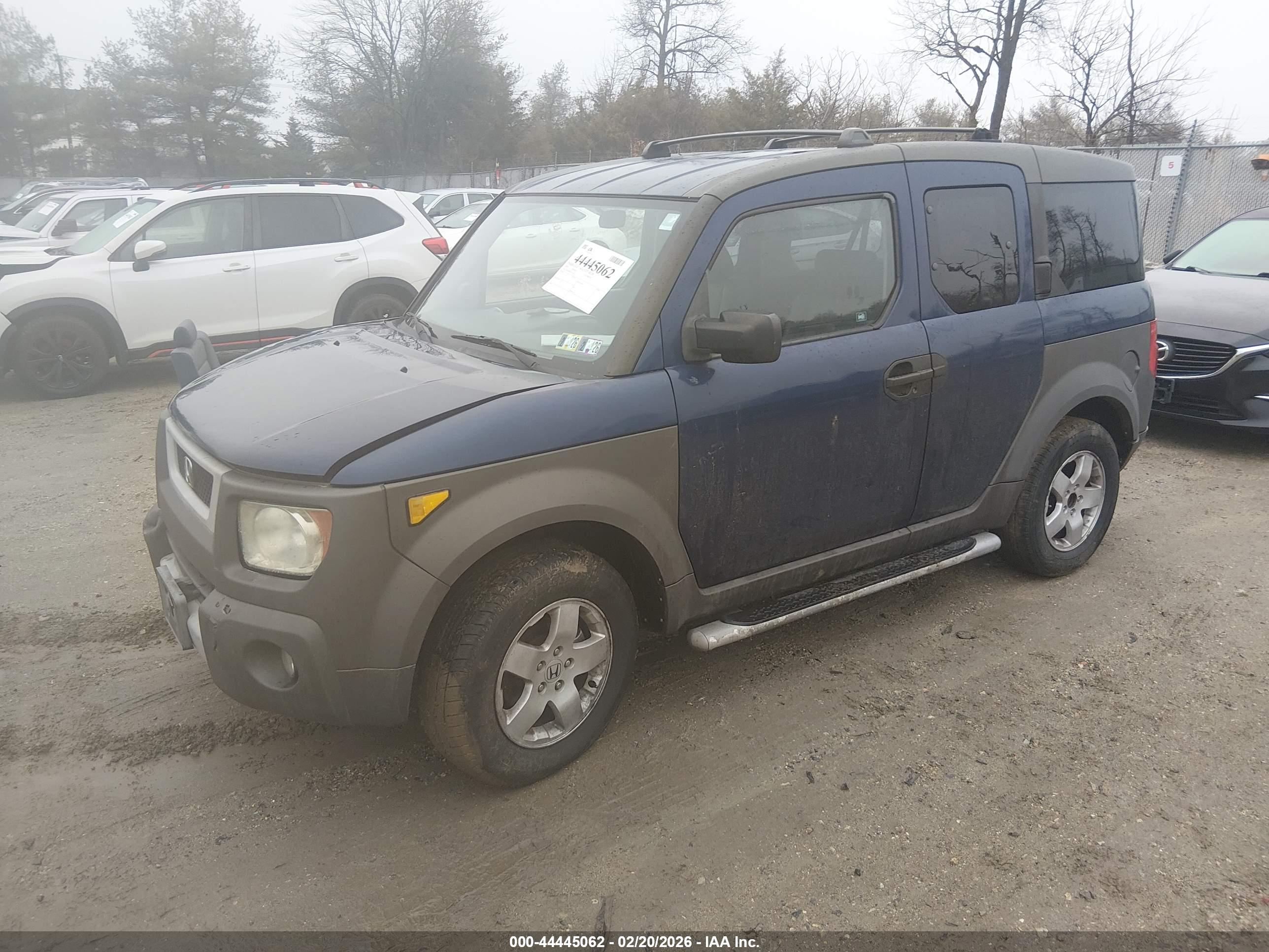 HONDA ELEMENT image 2