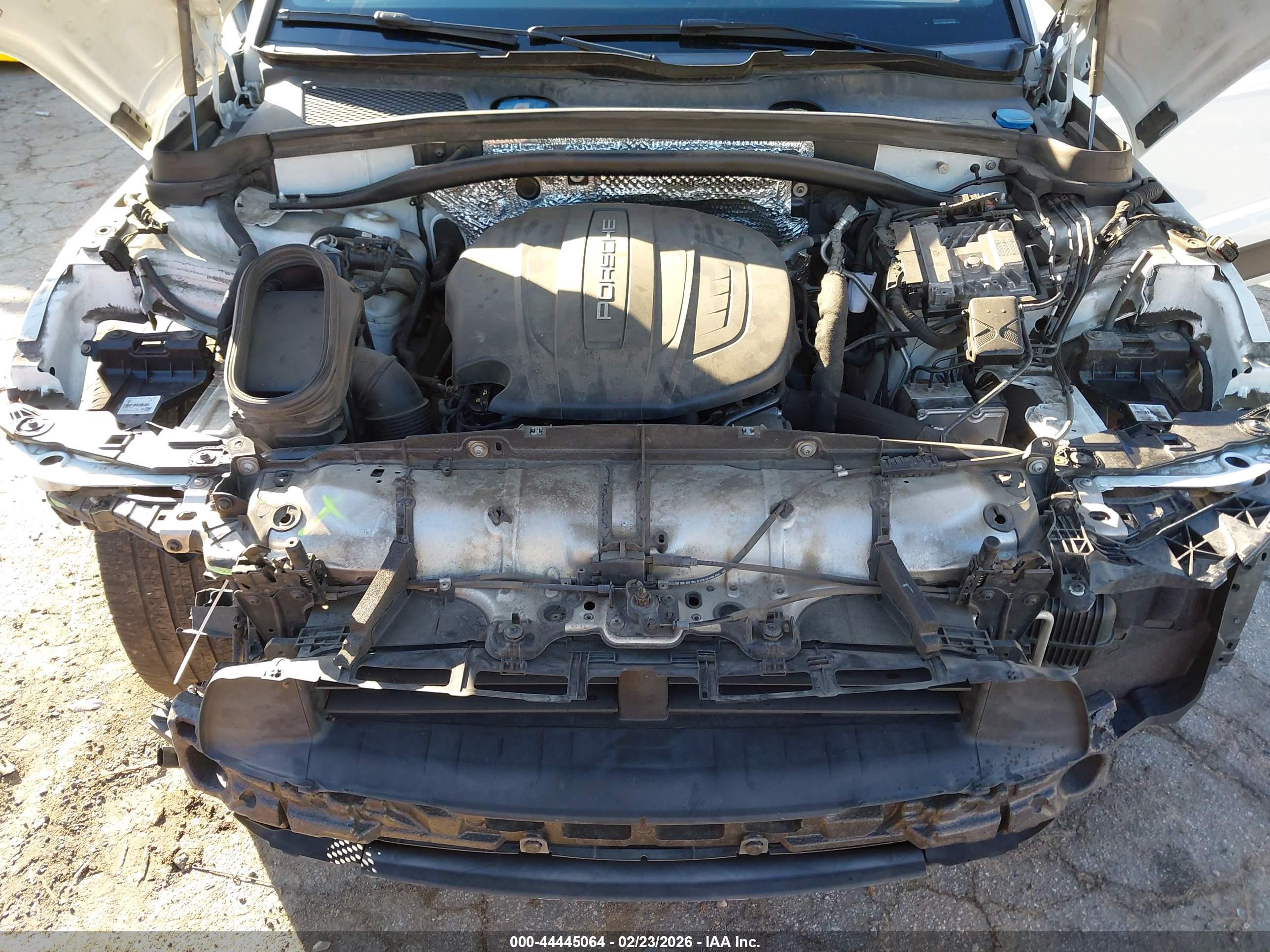 PORSCHE MACAN image 10