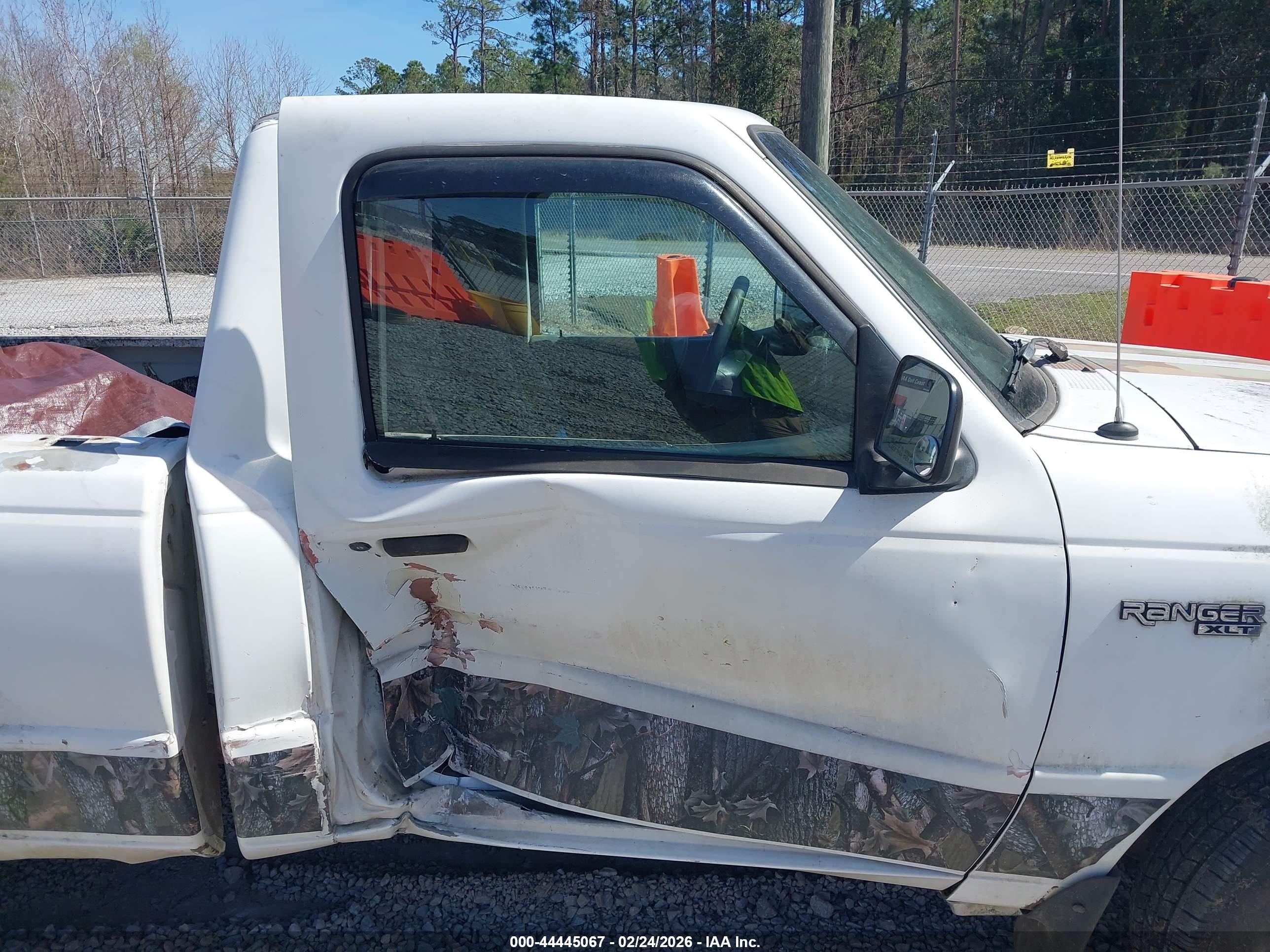 FORD RANGER image 6