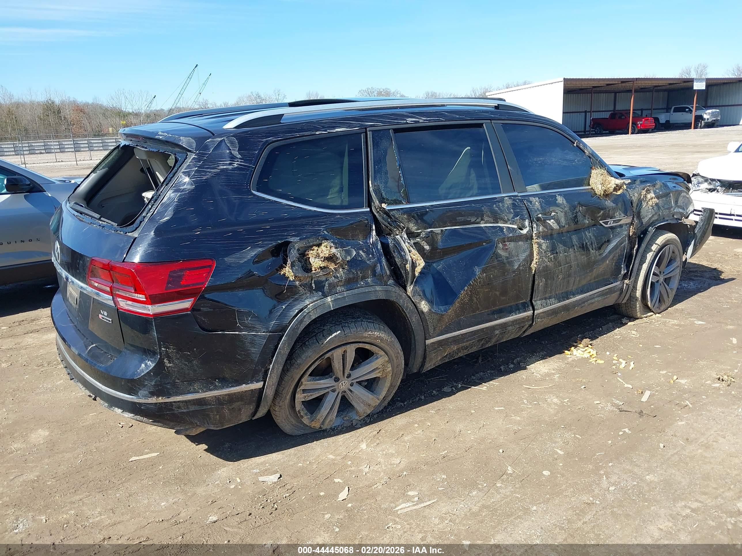 VOLKSWAGEN ATLAS image 4
