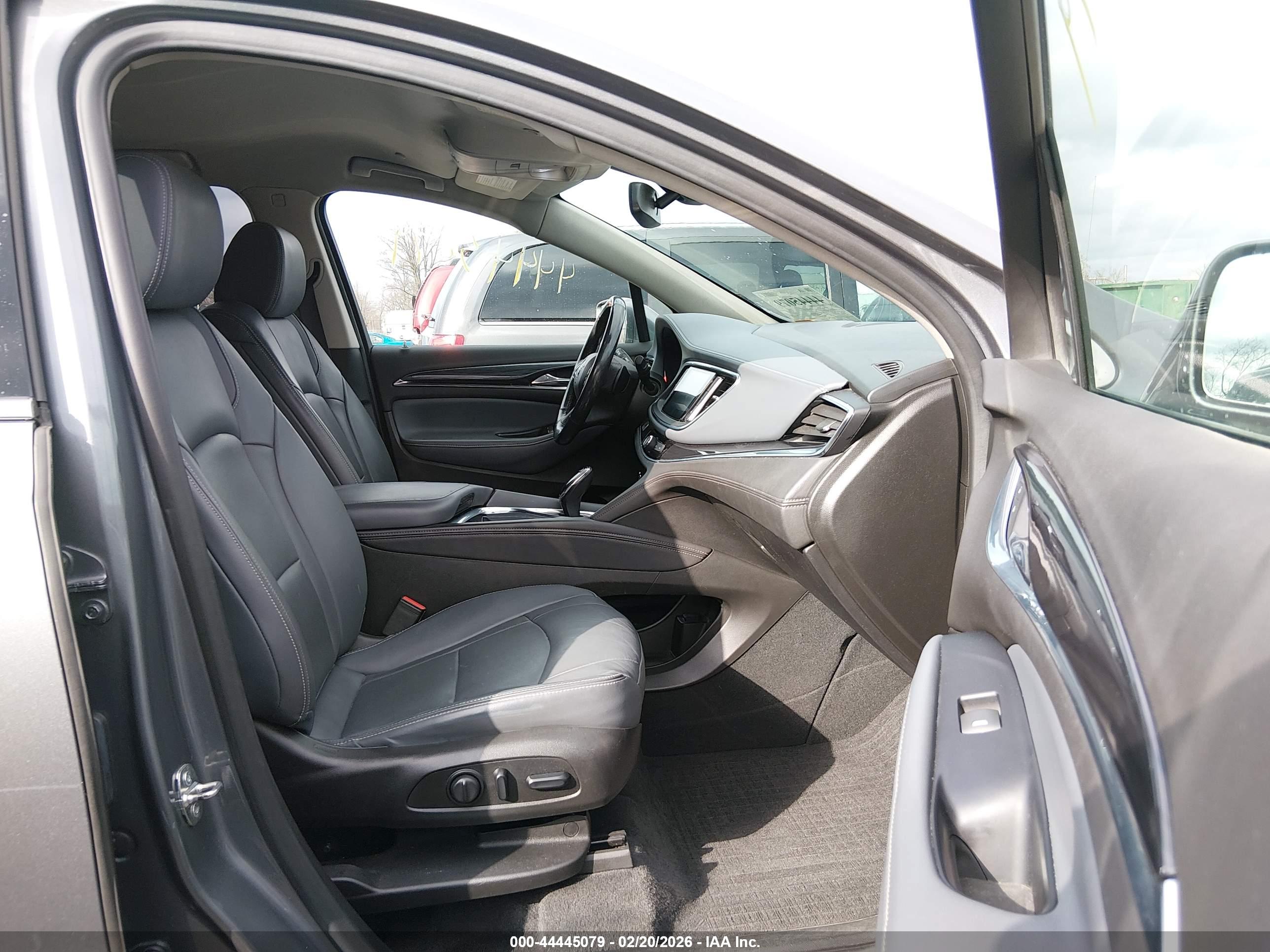 BUICK ENCLAVE image 5