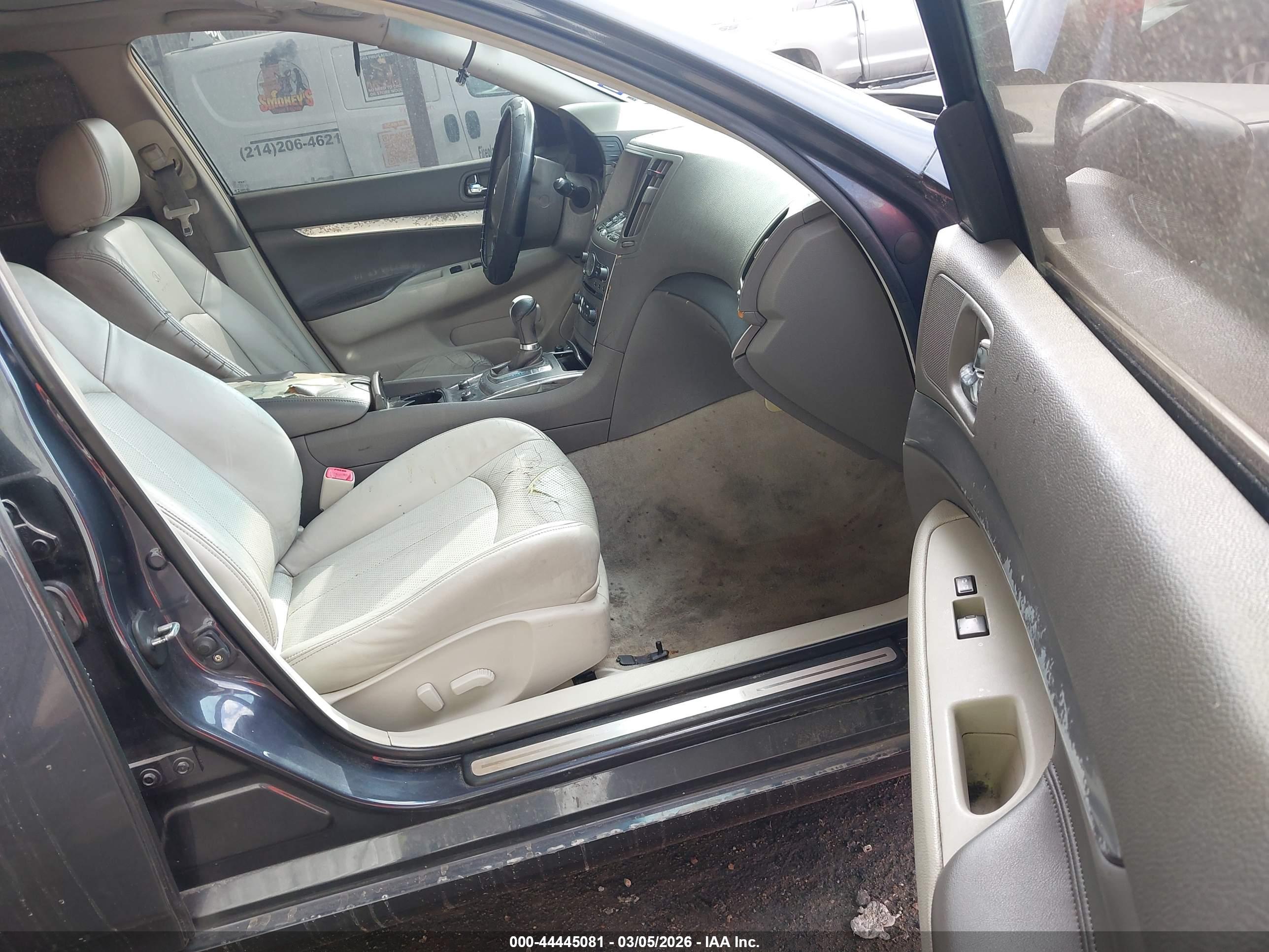 INFINITI G37 image 5