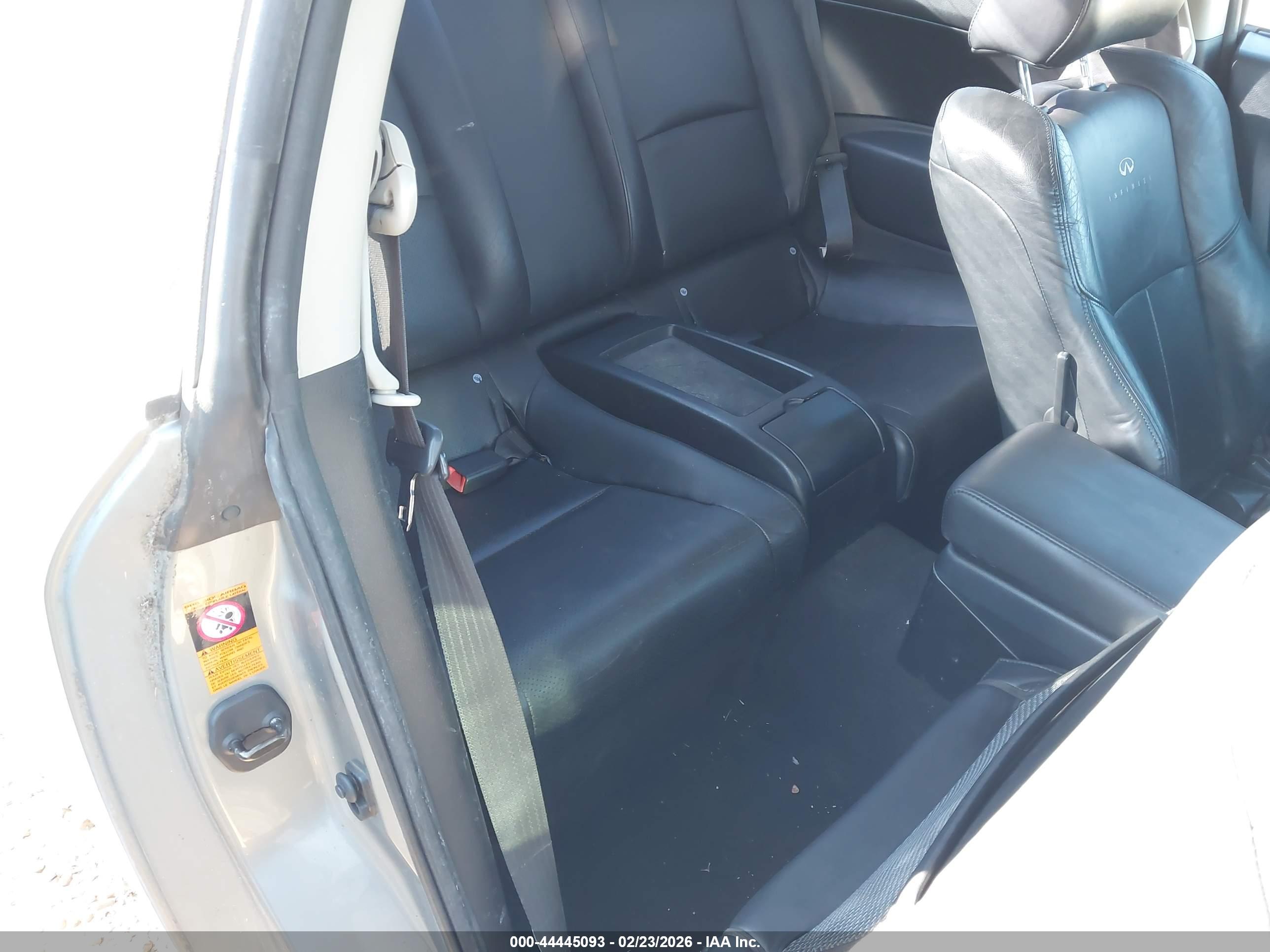 INFINITI G35 image 8