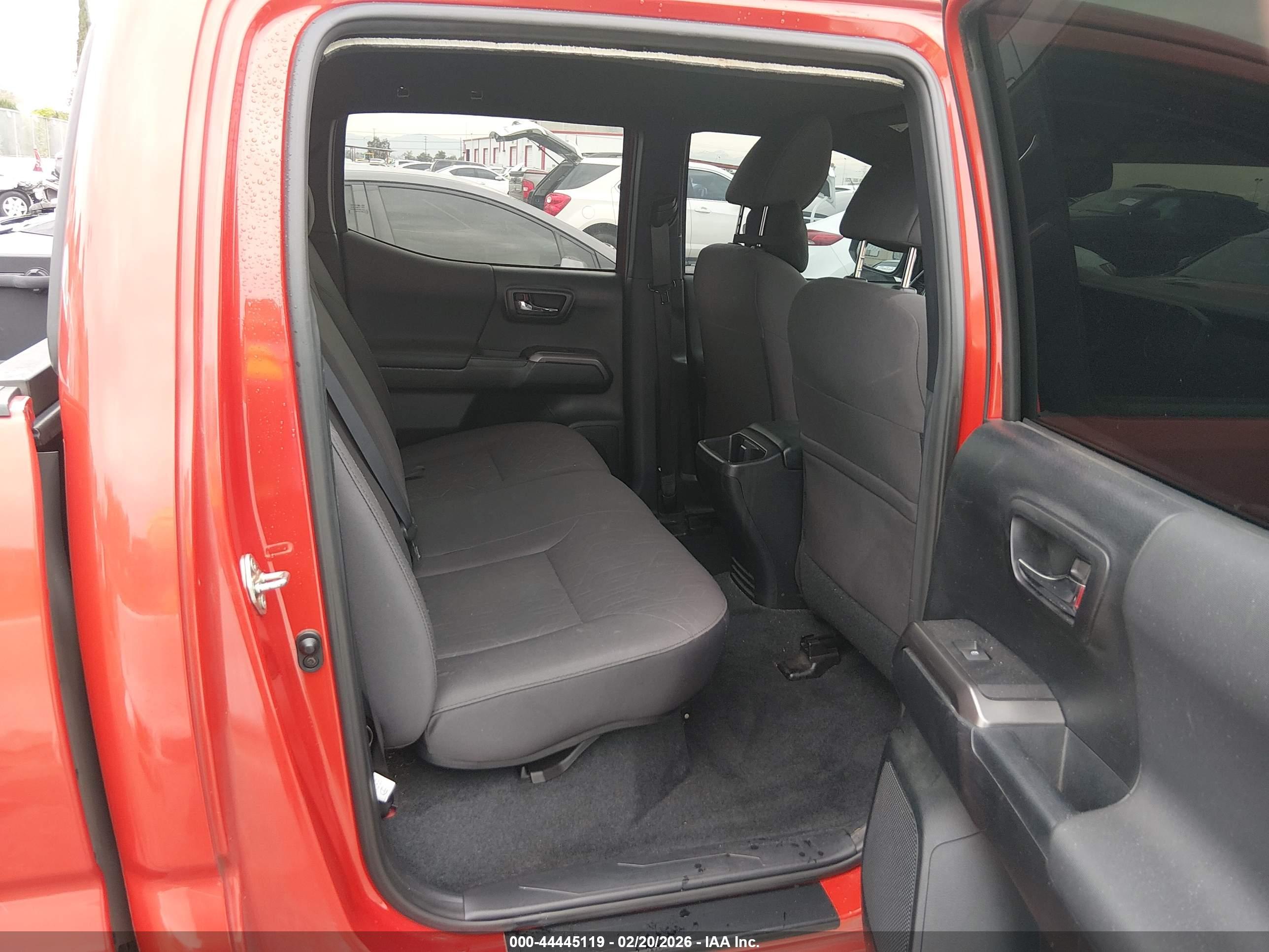 TOYOTA TACOMA image 8