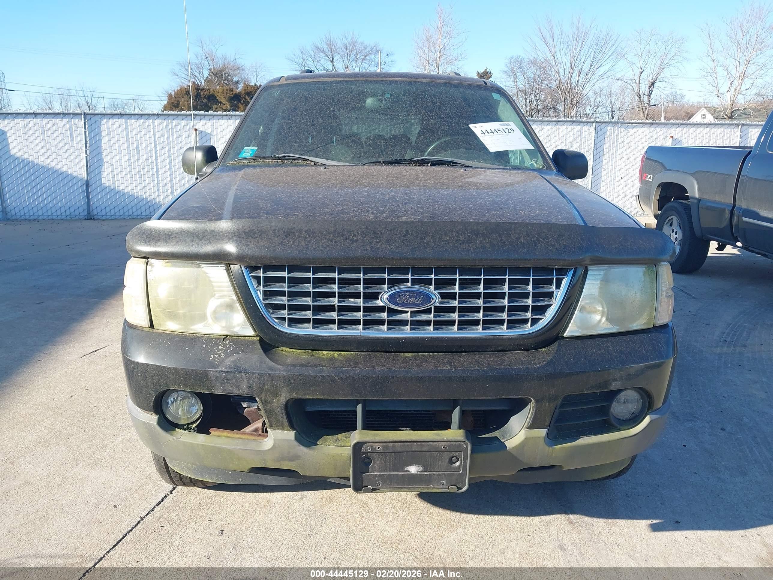 FORD EXPLORER image 6