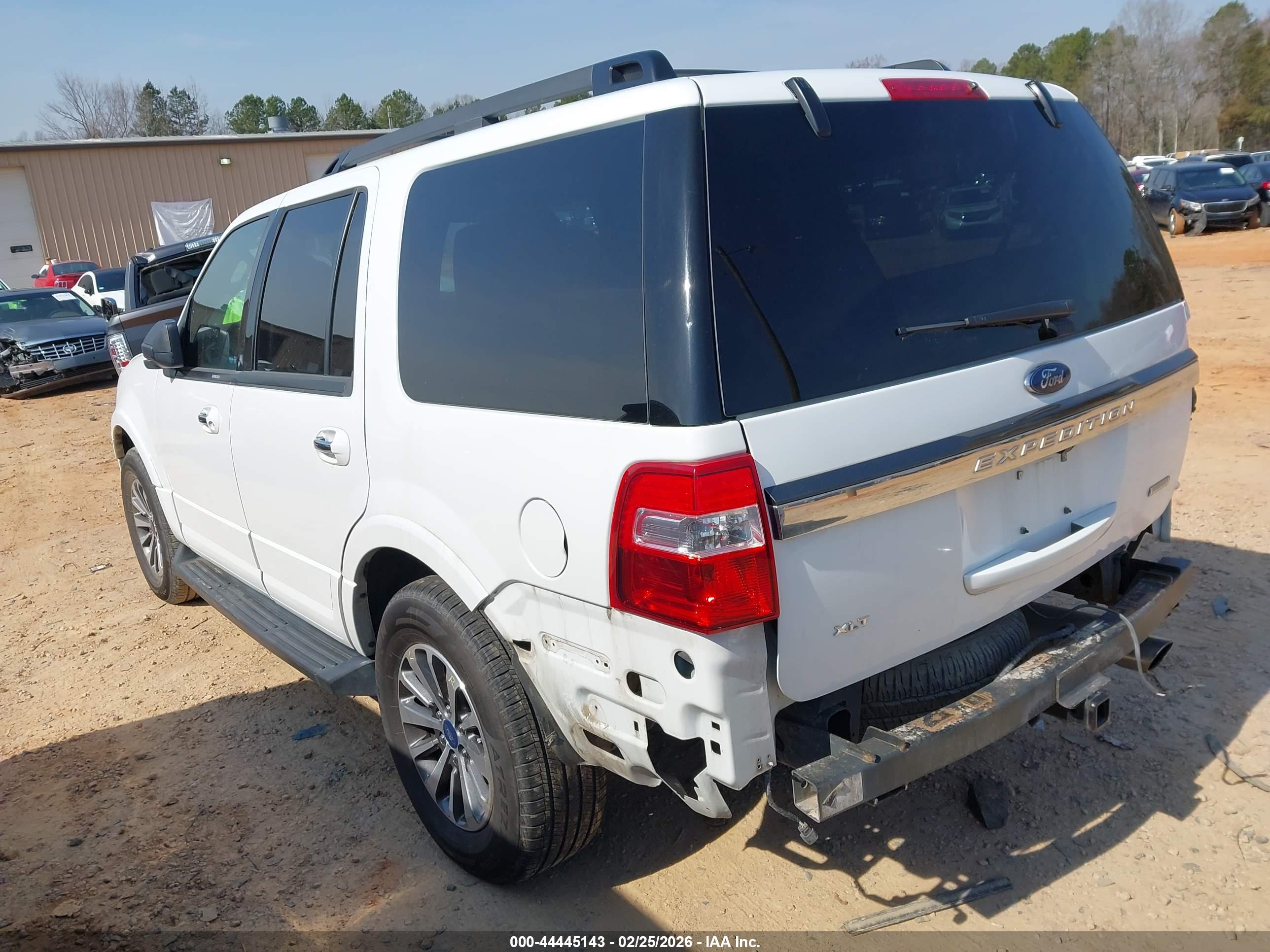 FORD EXPEDITION image 3