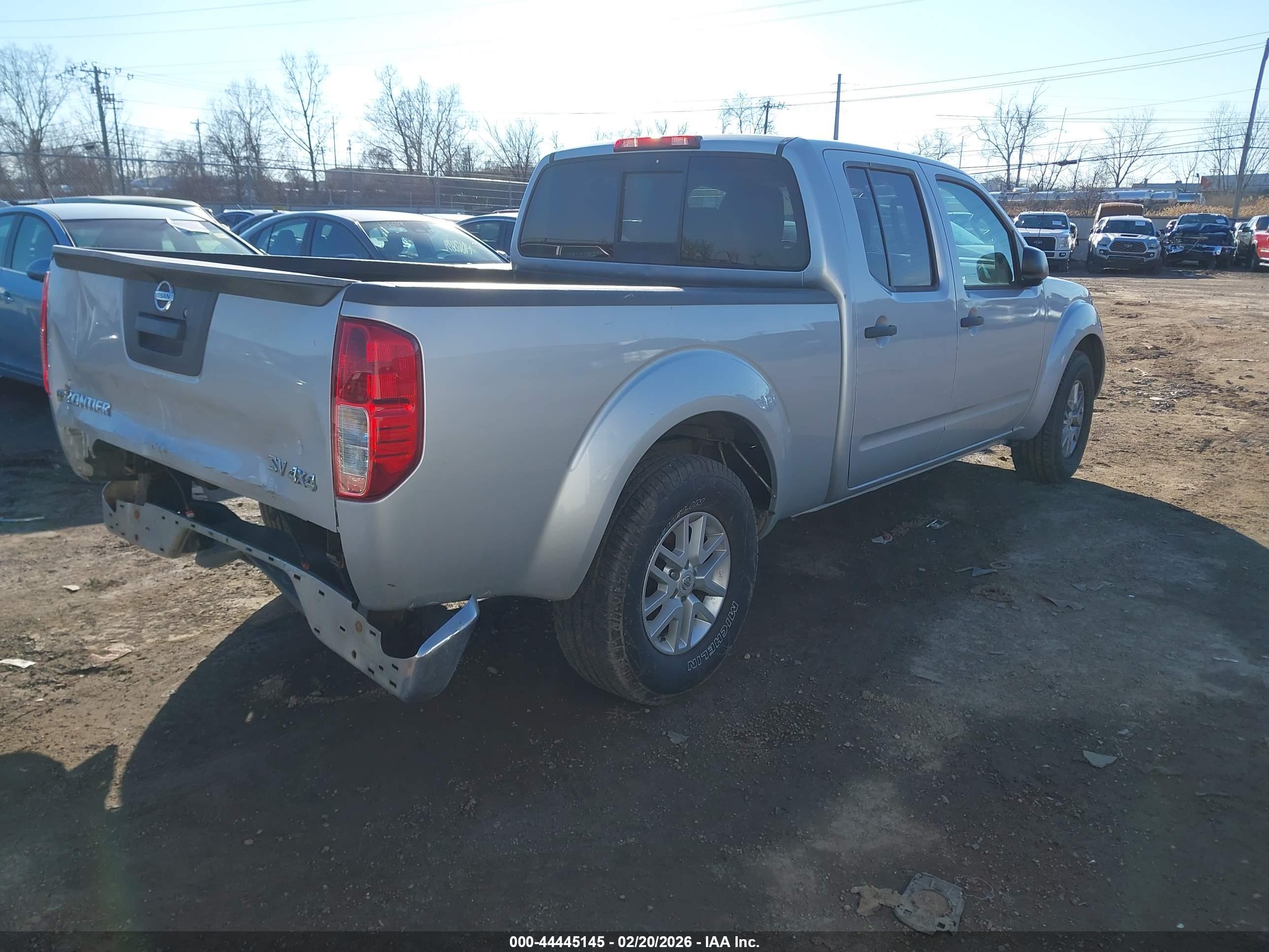 NISSAN FRONTIER image 4
