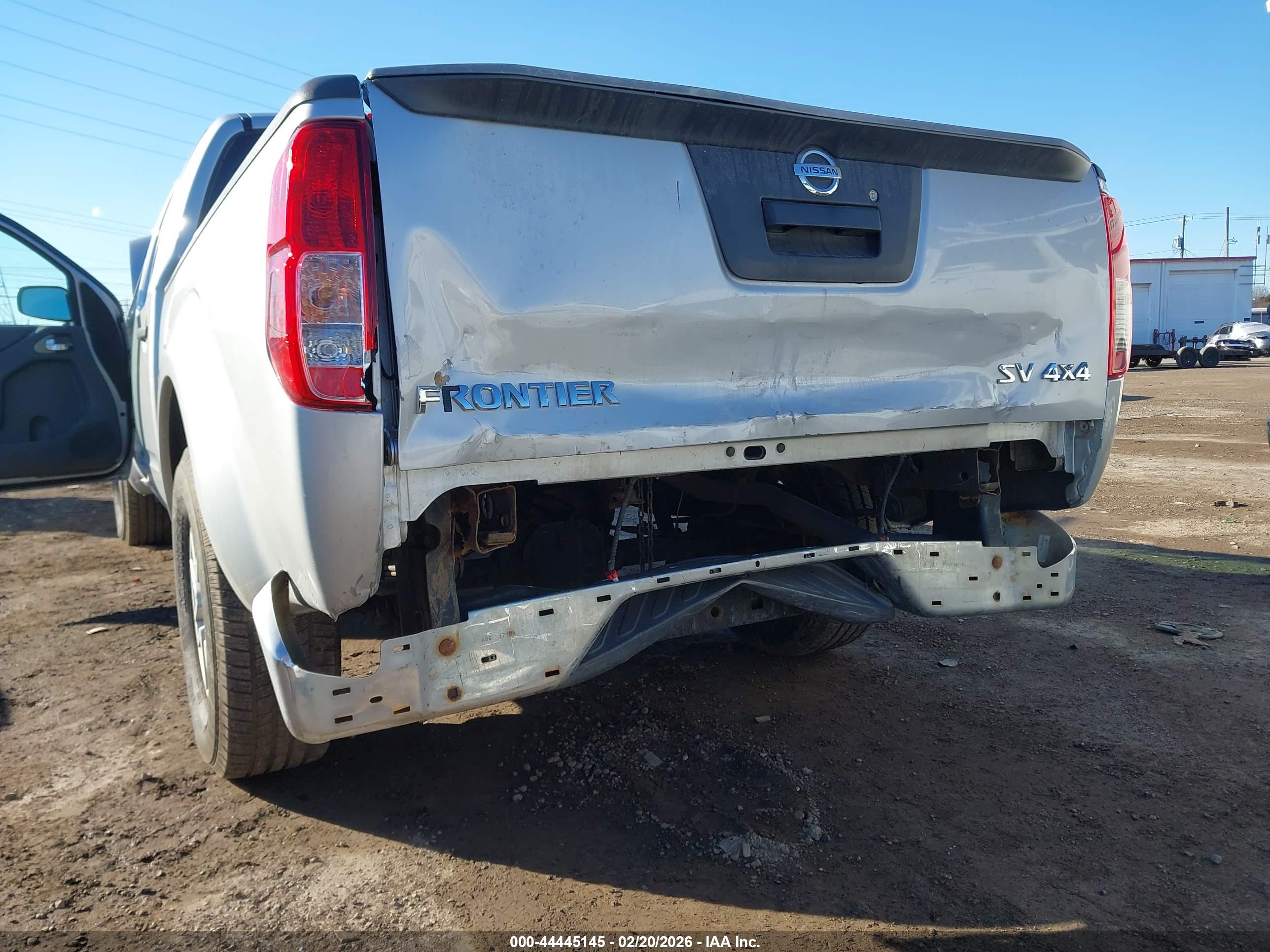 NISSAN FRONTIER image 6