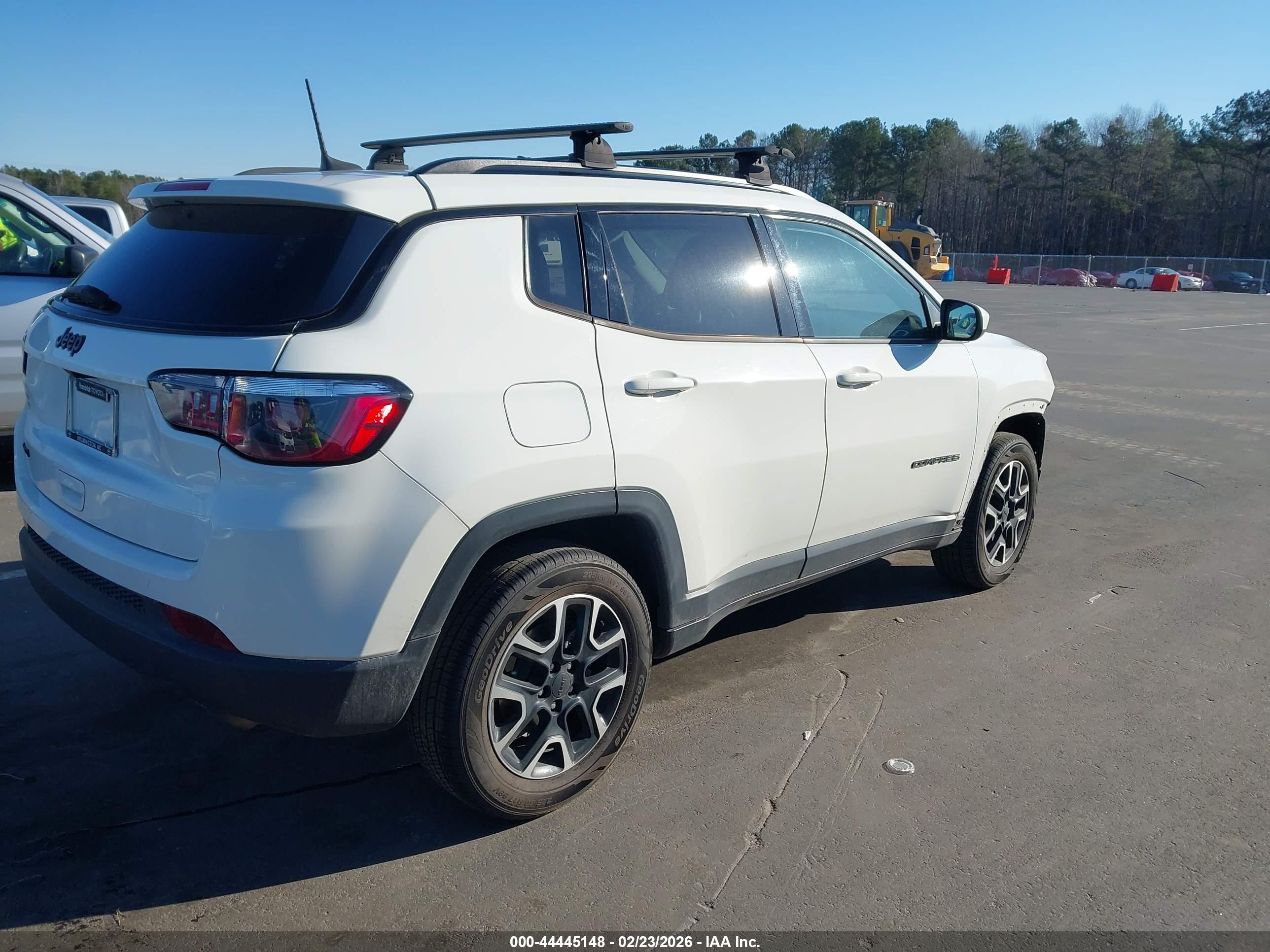 JEEP COMPASS image 4