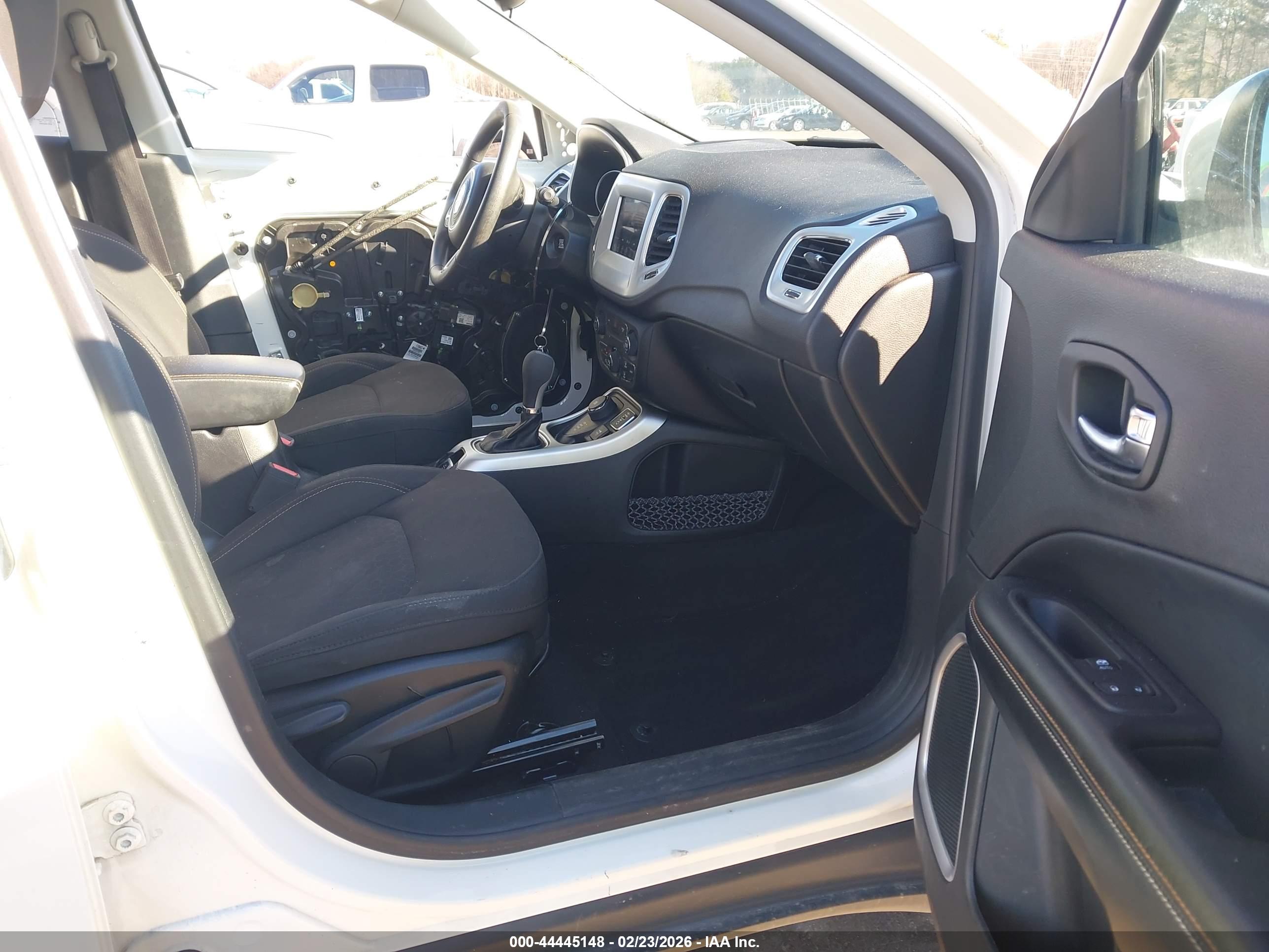 JEEP COMPASS image 5