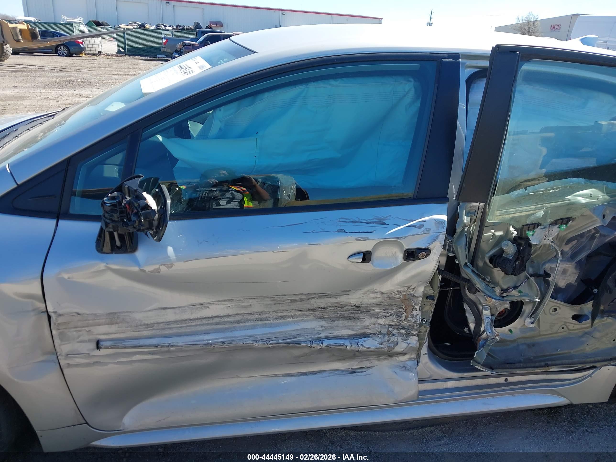 TOYOTA COROLLA image 9