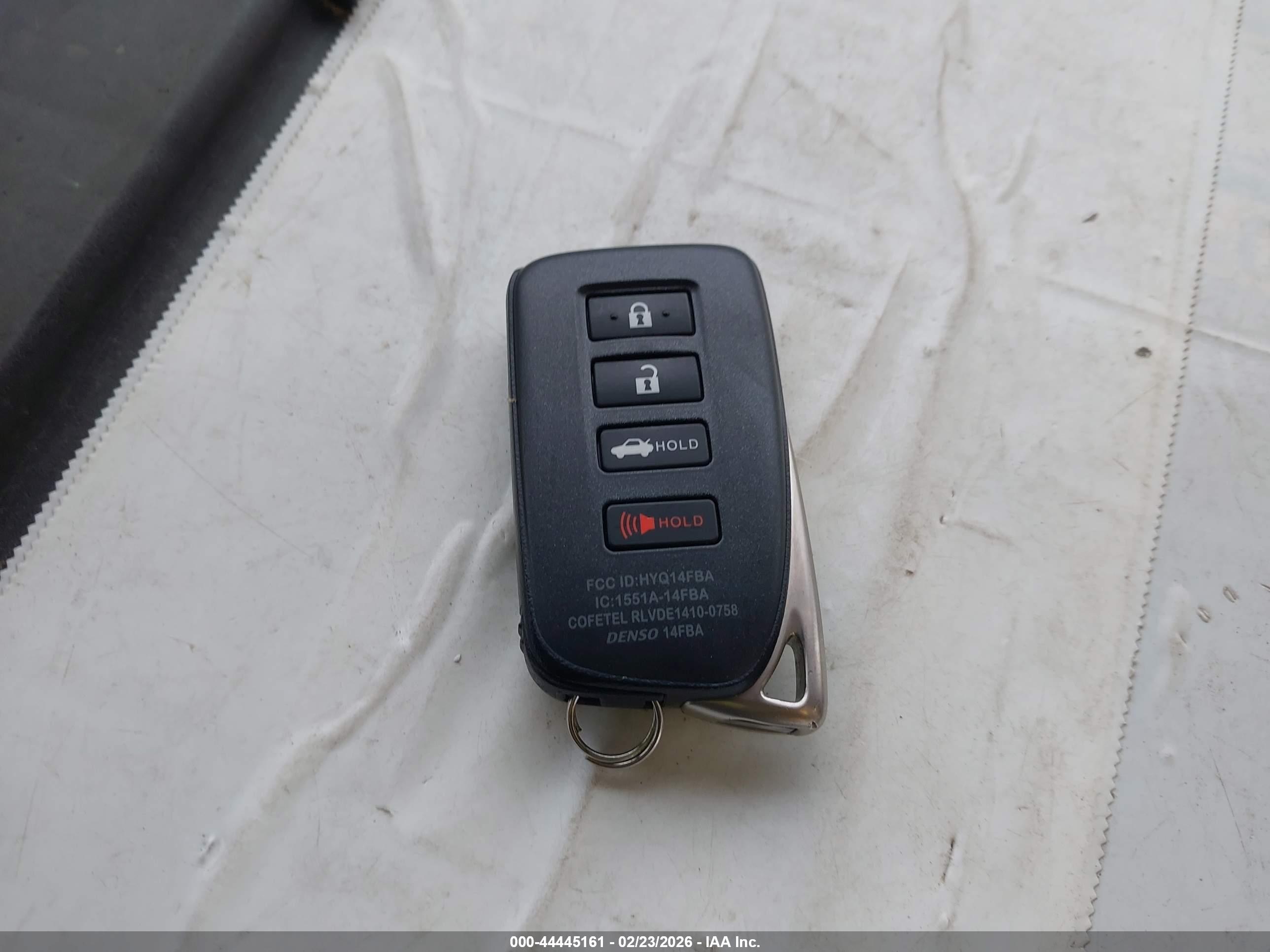 LEXUS GS image 11