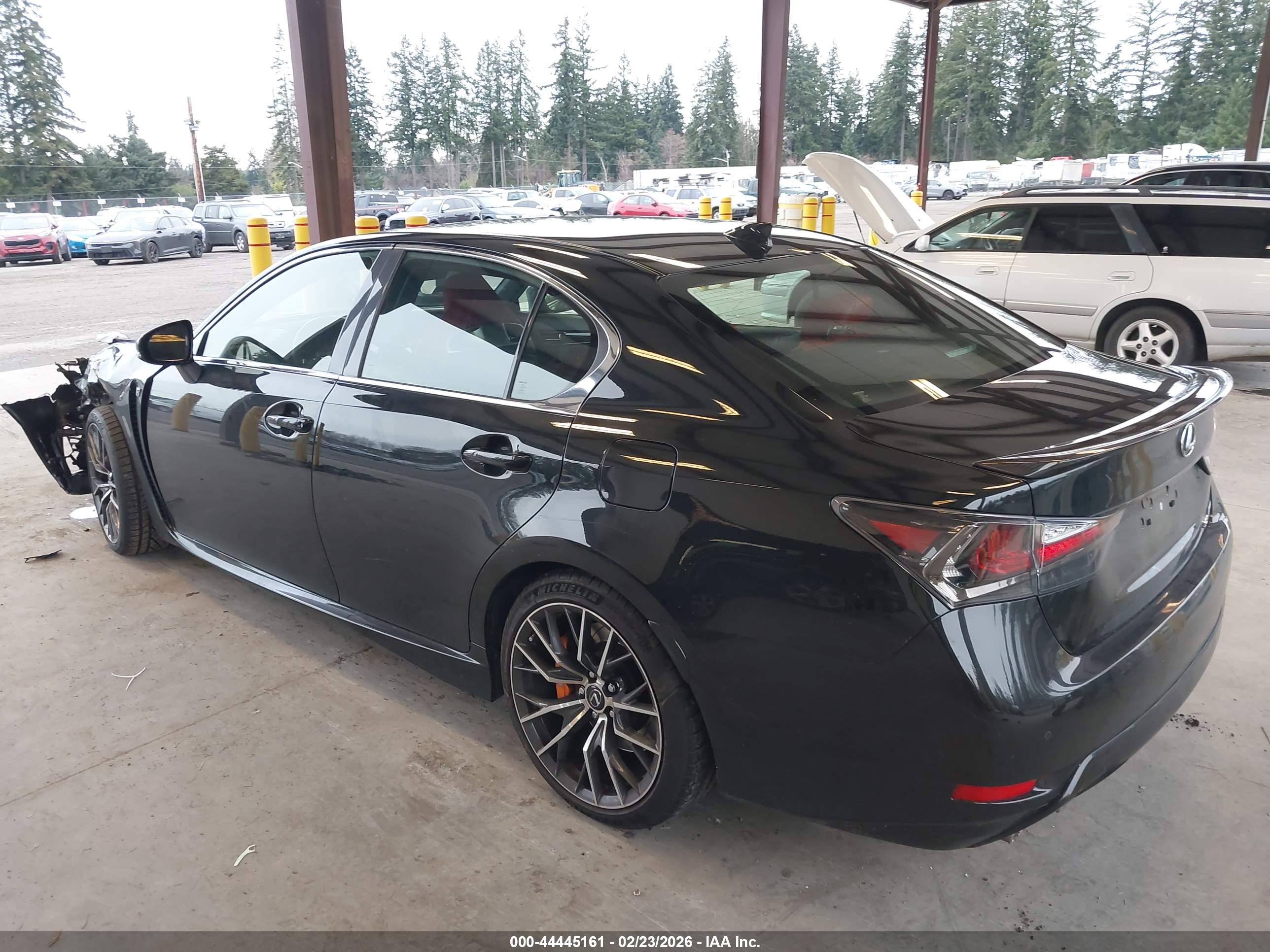 LEXUS GS image 3