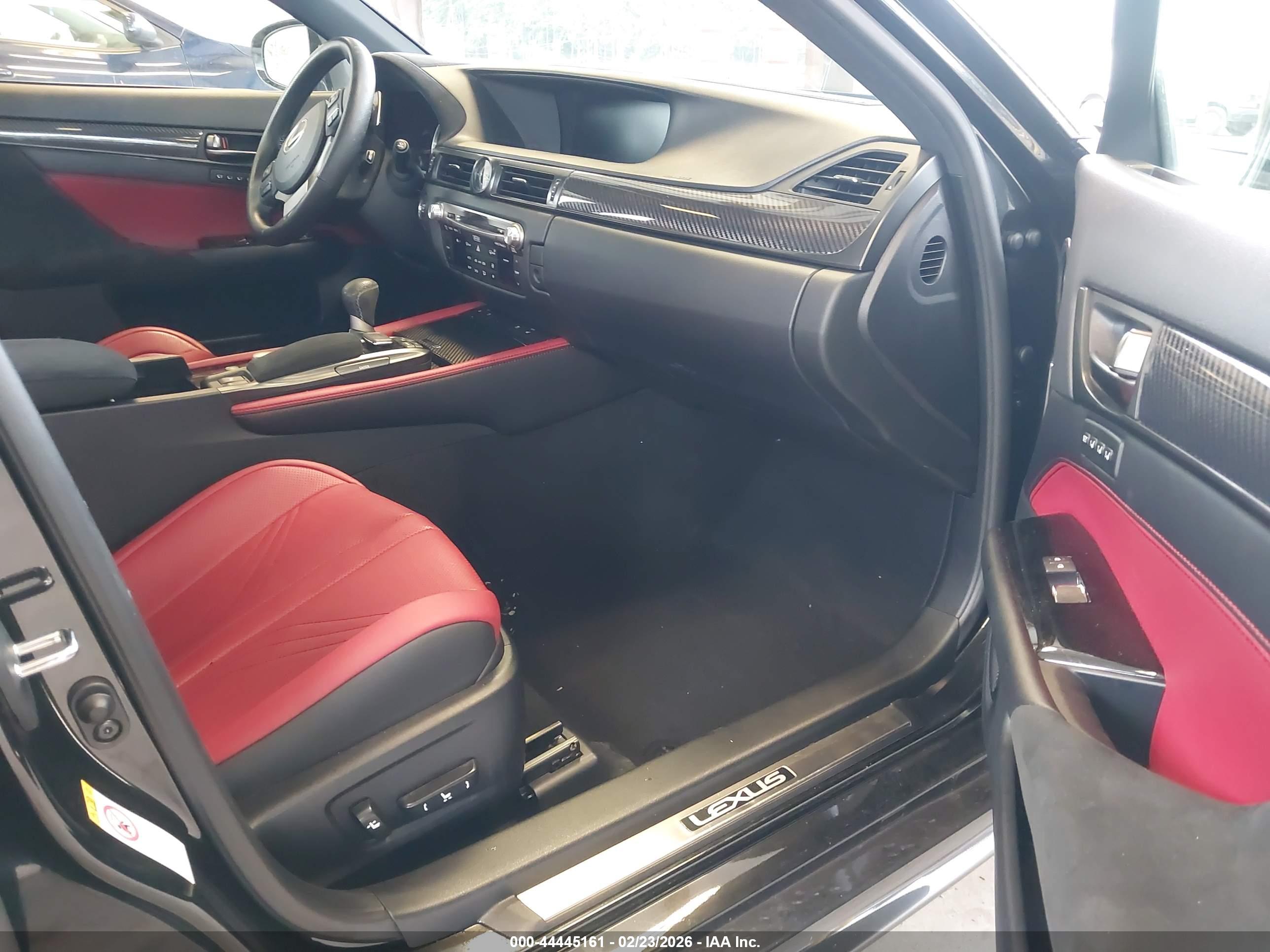 LEXUS GS image 5
