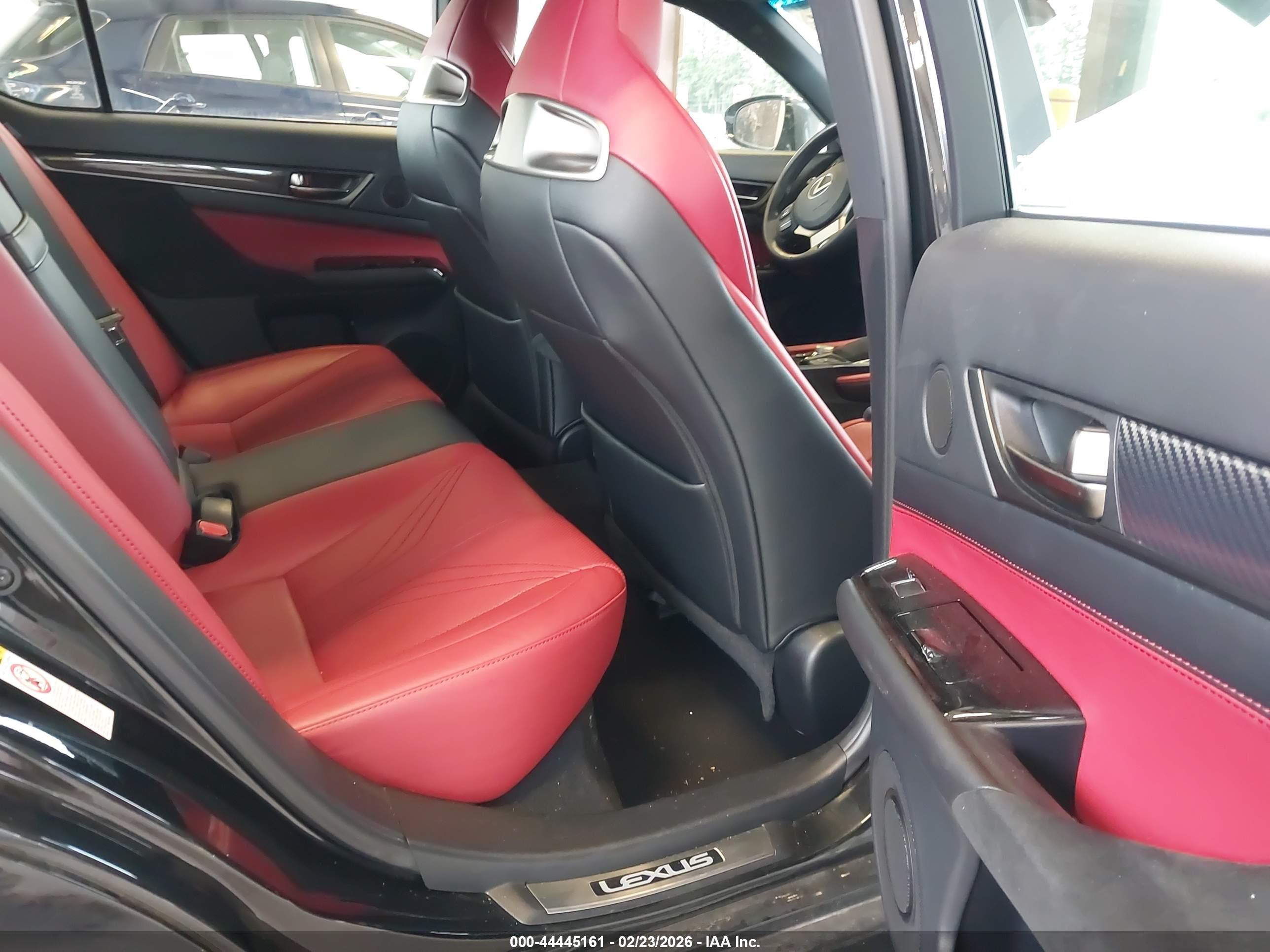 LEXUS GS image 8