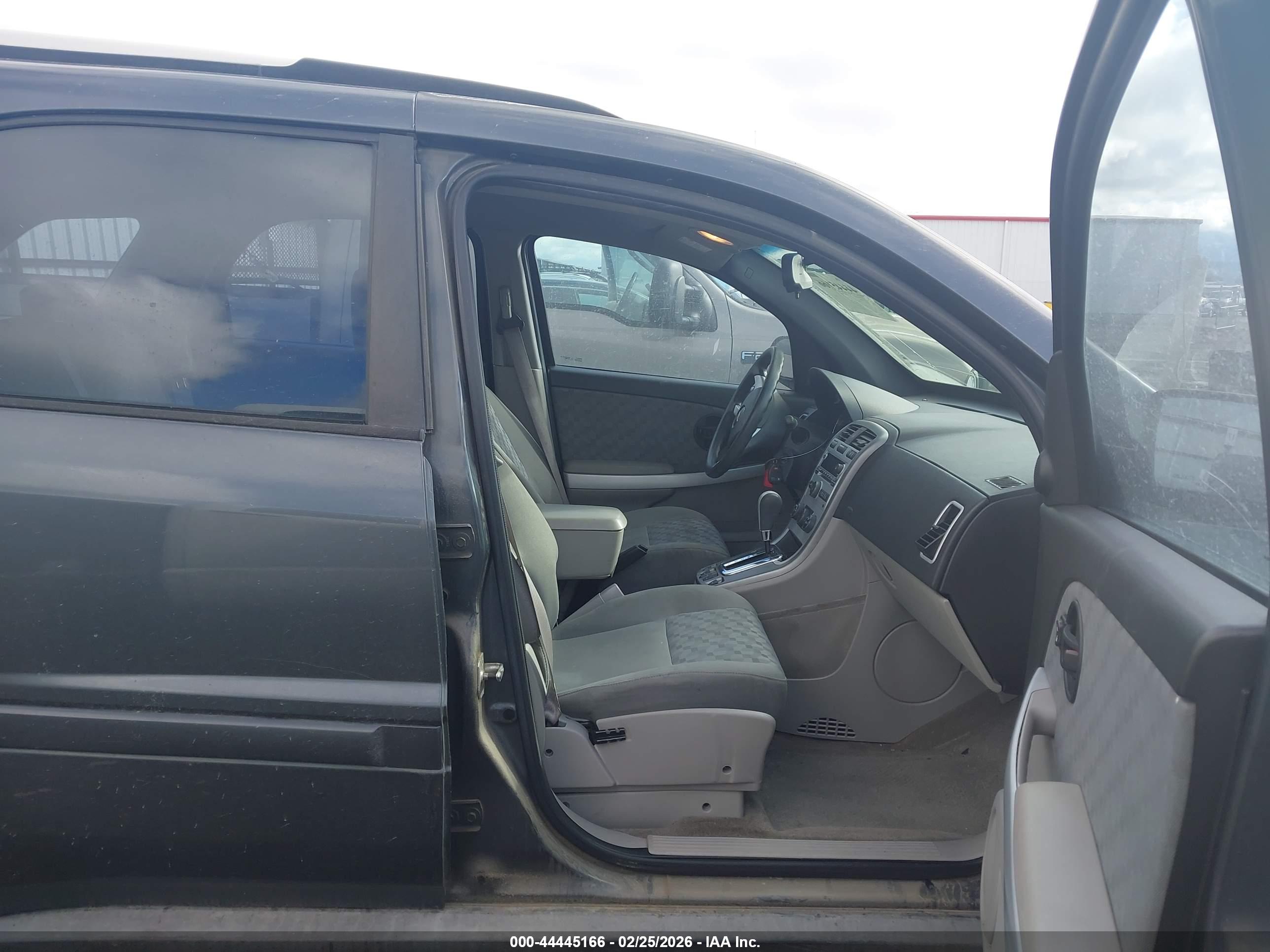 CHEVROLET EQUINOX image 5