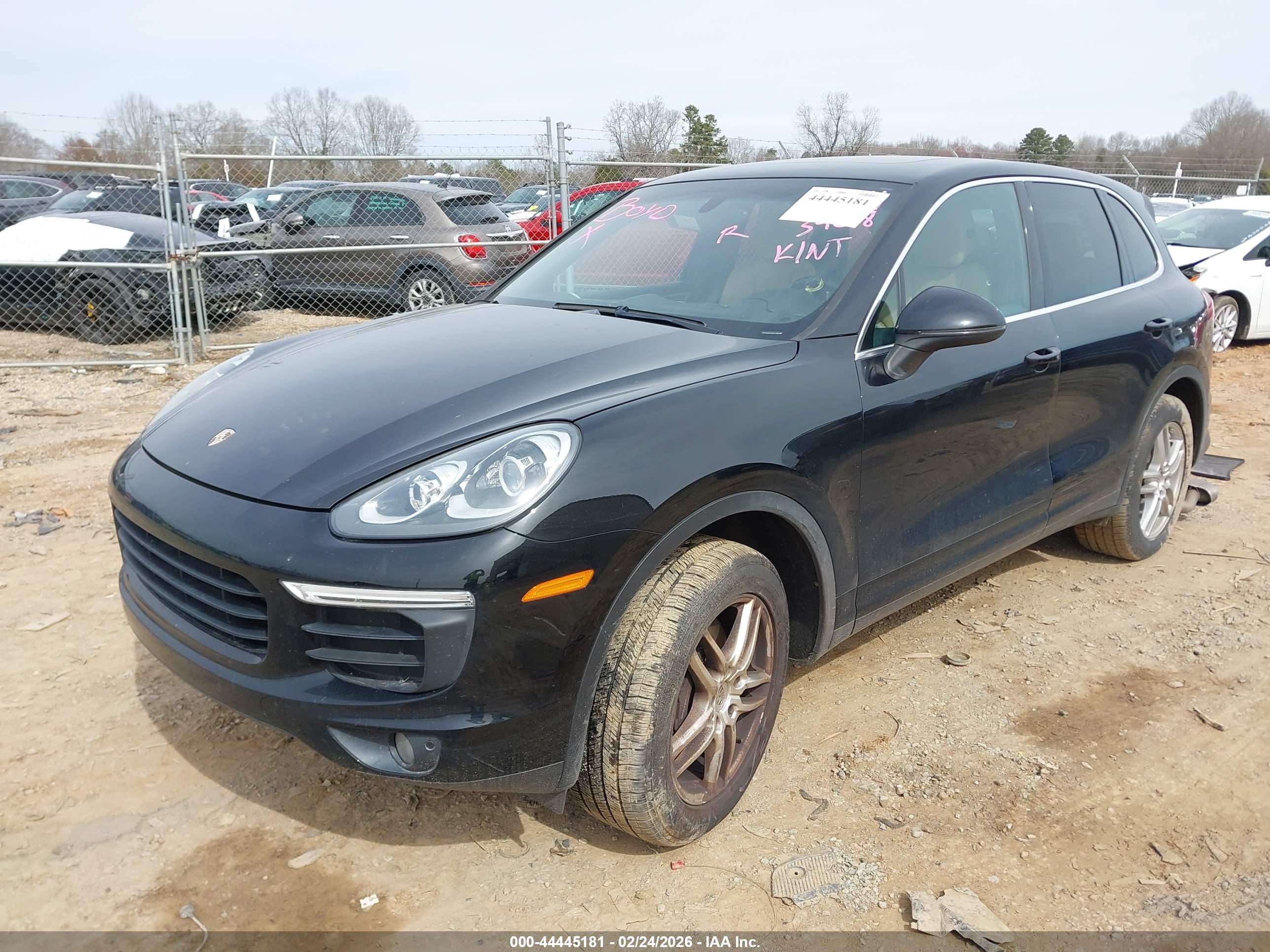 PORSCHE CAYENNE image 2