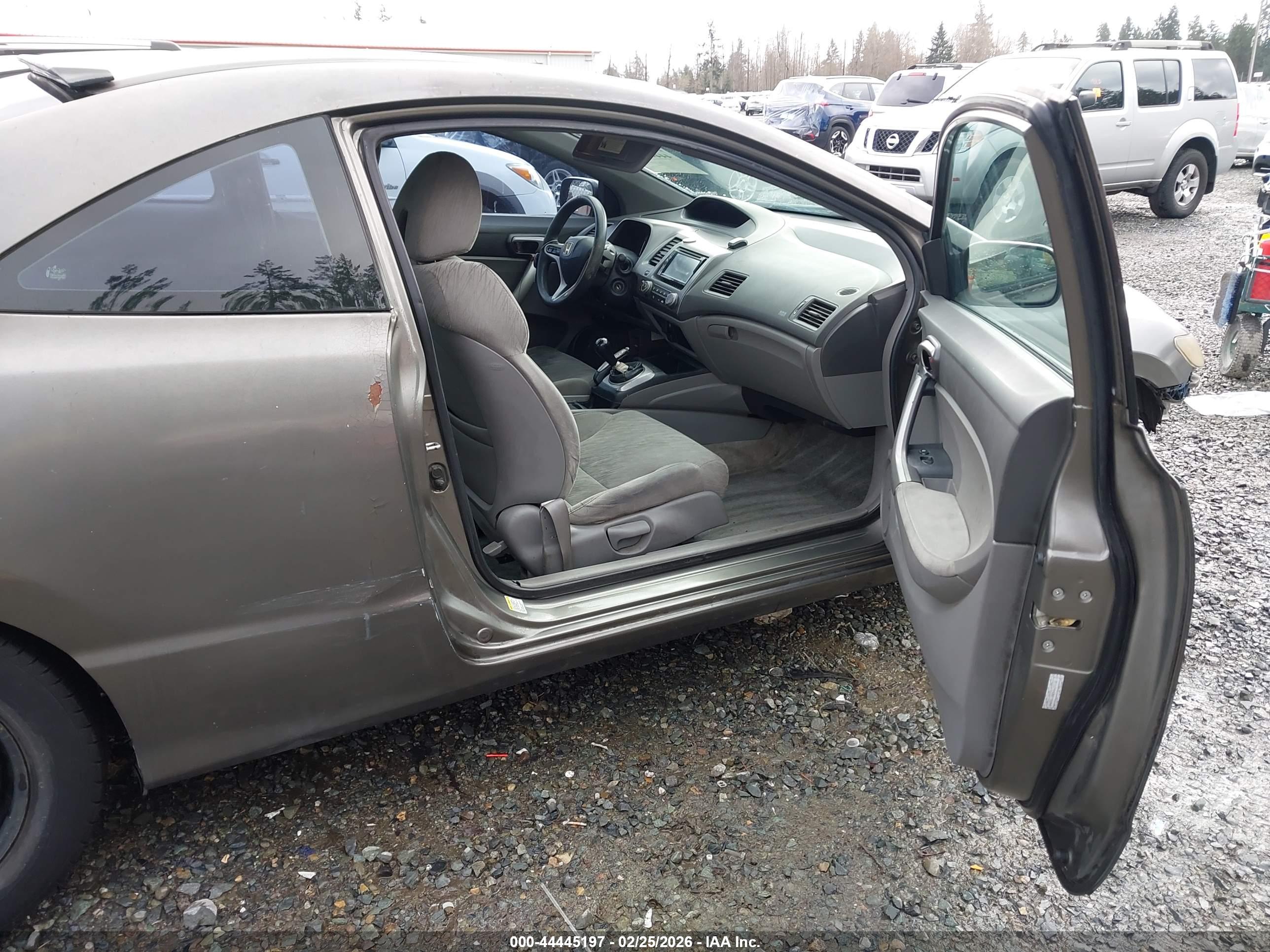 HONDA CIVIC image 5