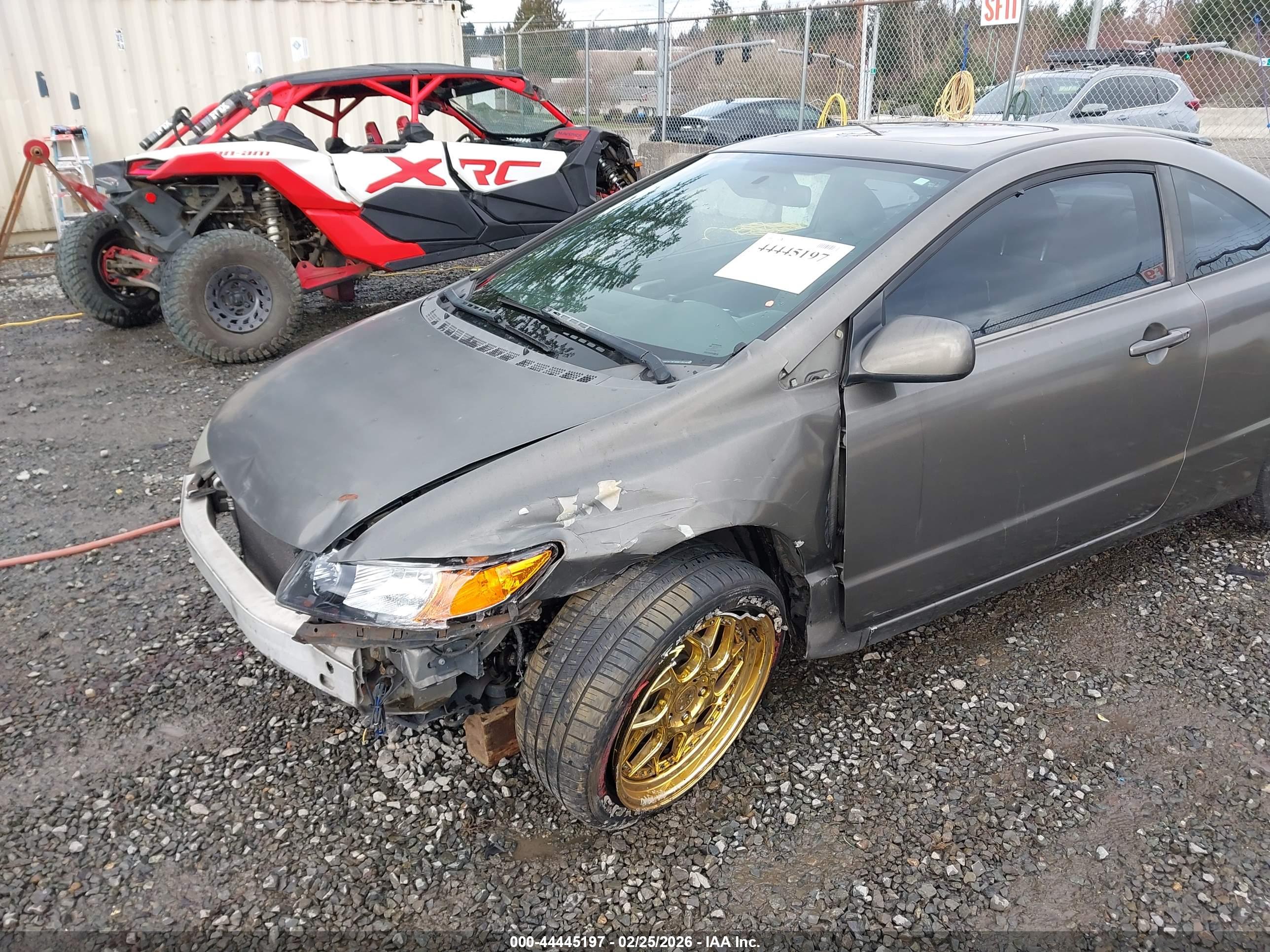 HONDA CIVIC image 6