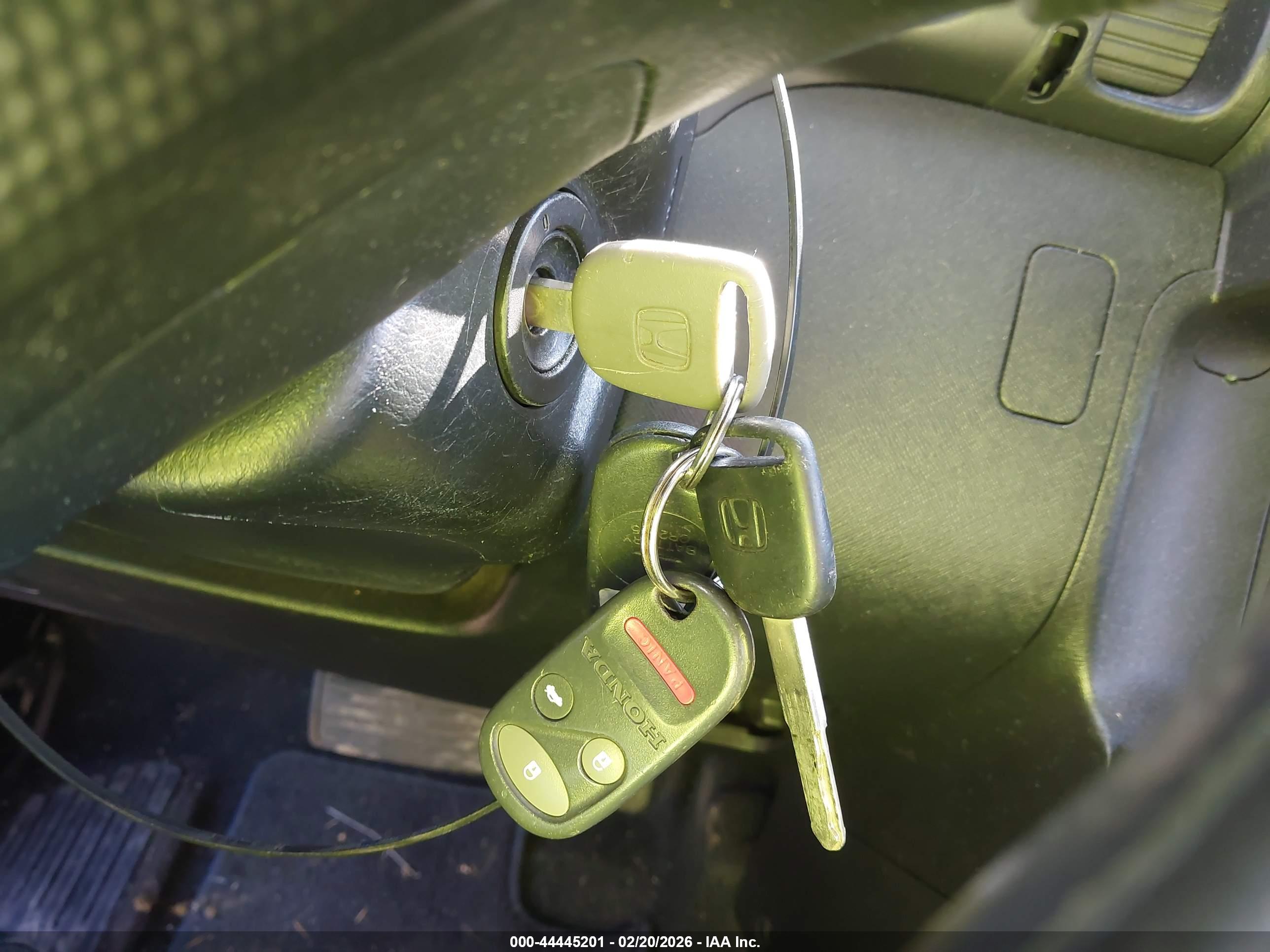 HONDA CR-V image 11
