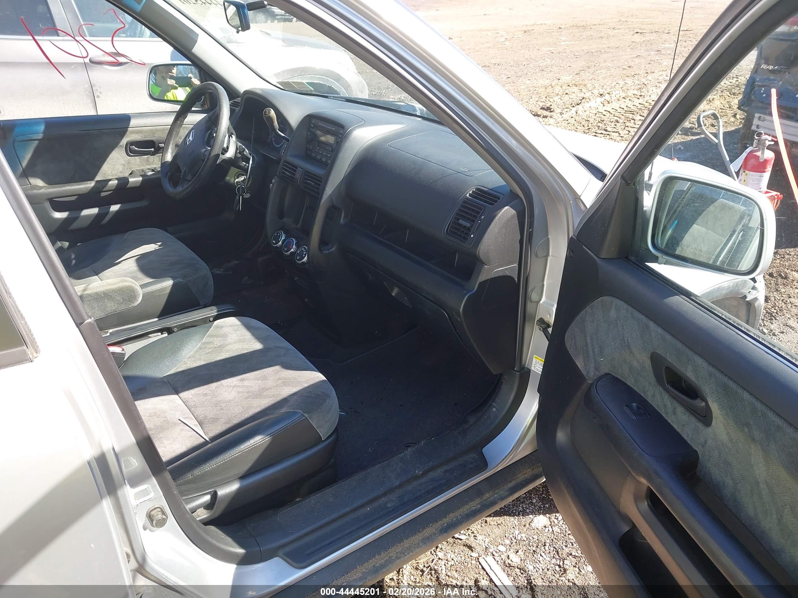 HONDA CR-V image 5