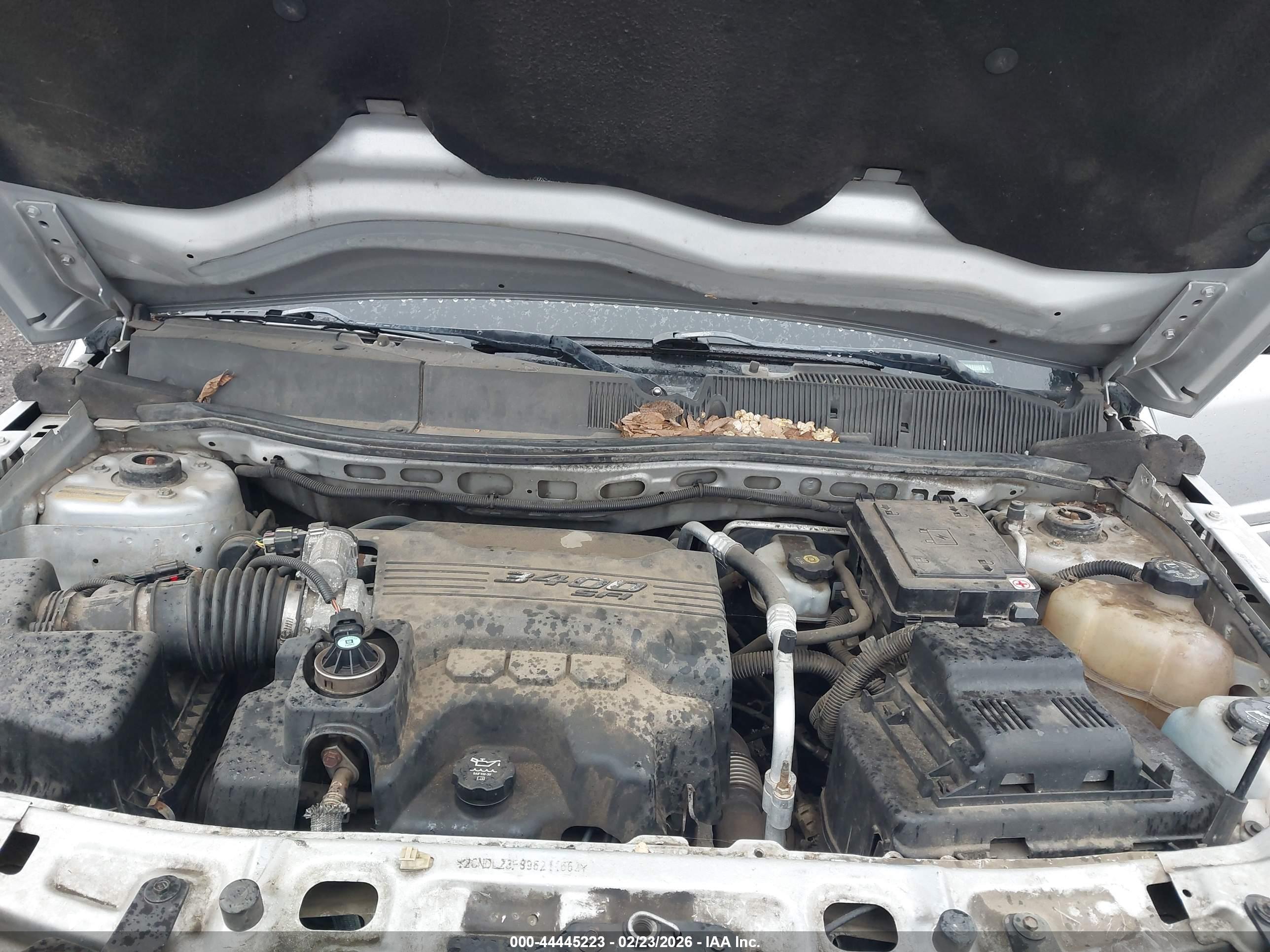CHEVROLET EQUINOX image 10