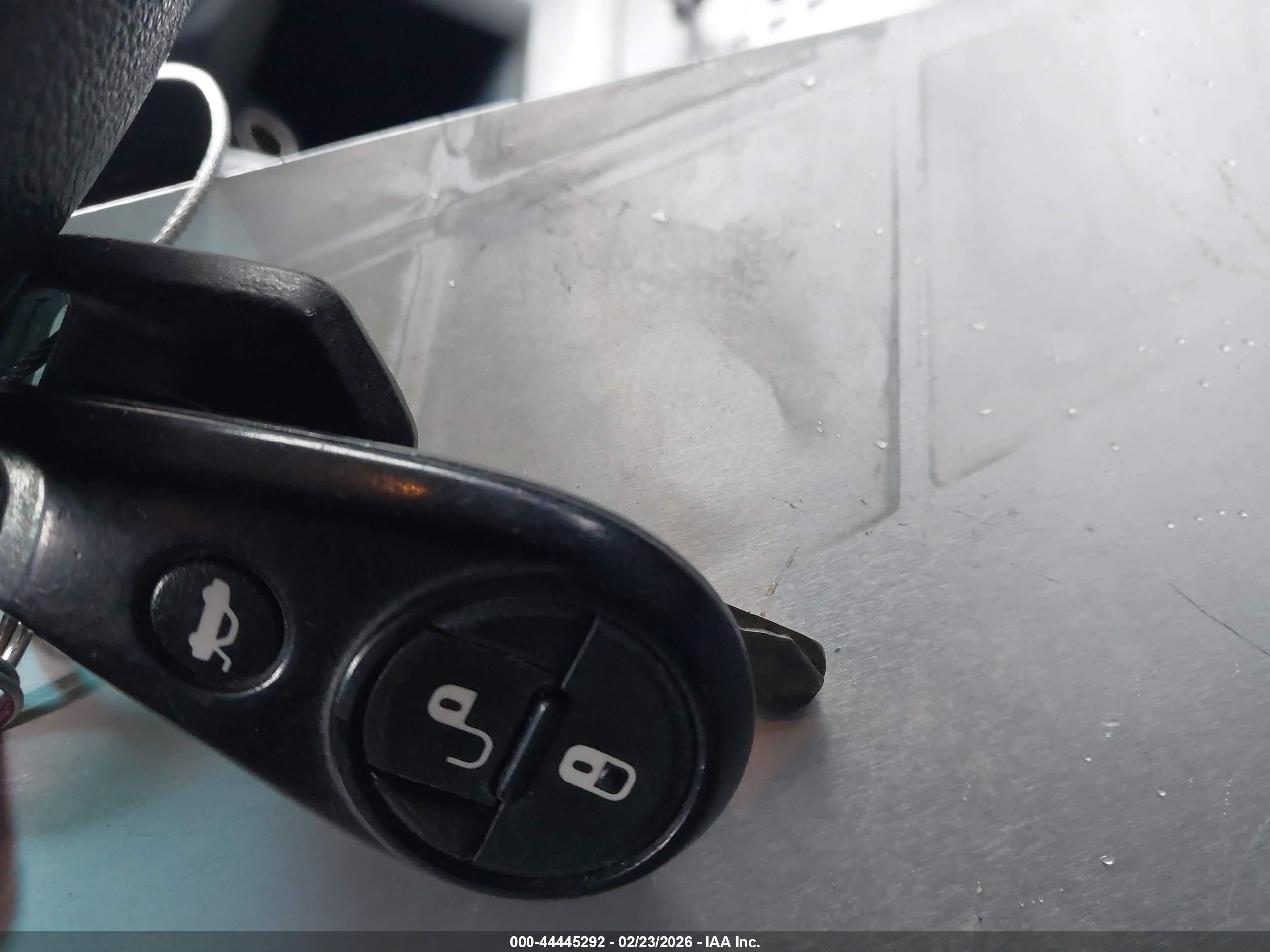 SUBARU FORESTER image 11
