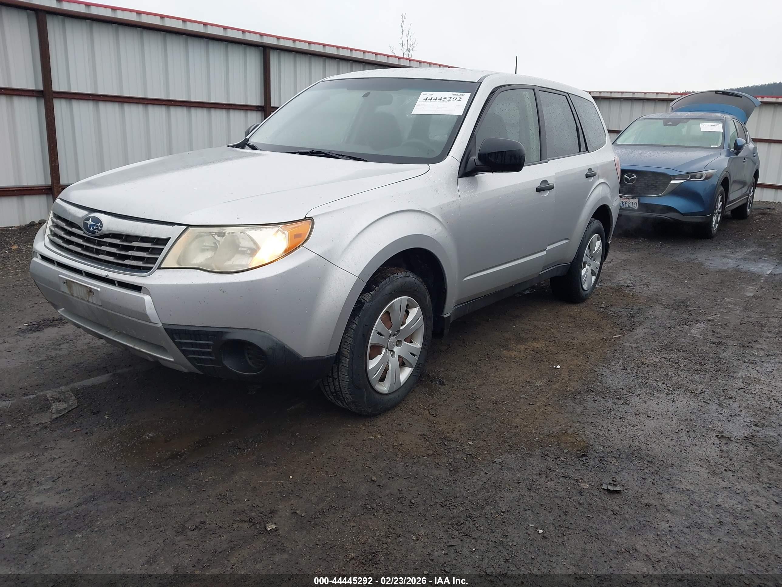 SUBARU FORESTER image 2