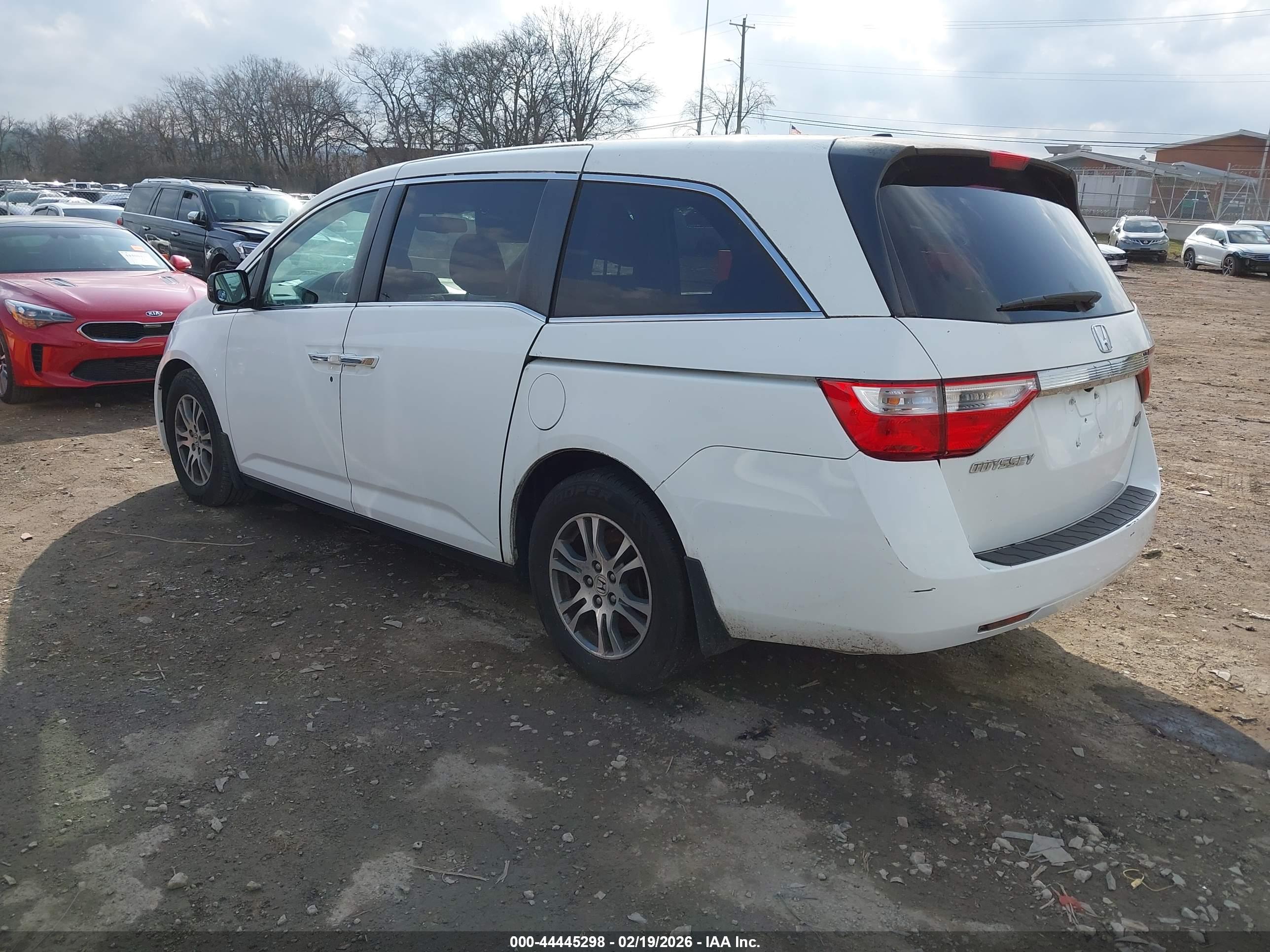 HONDA ODYSSEY image 3