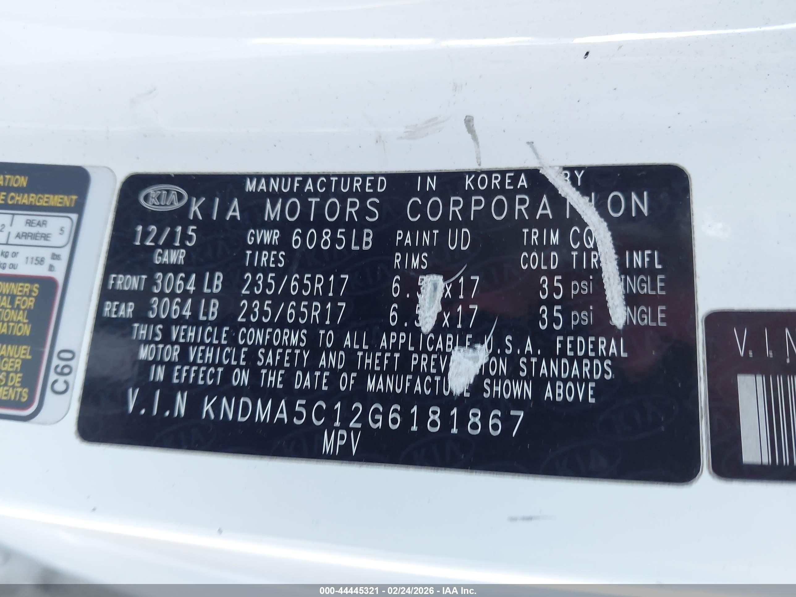 KIA SEDONA image 9
