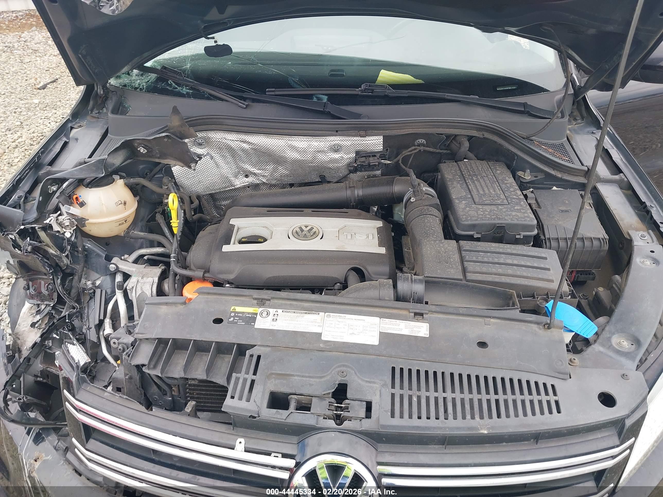 VOLKSWAGEN TIGUAN image 10
