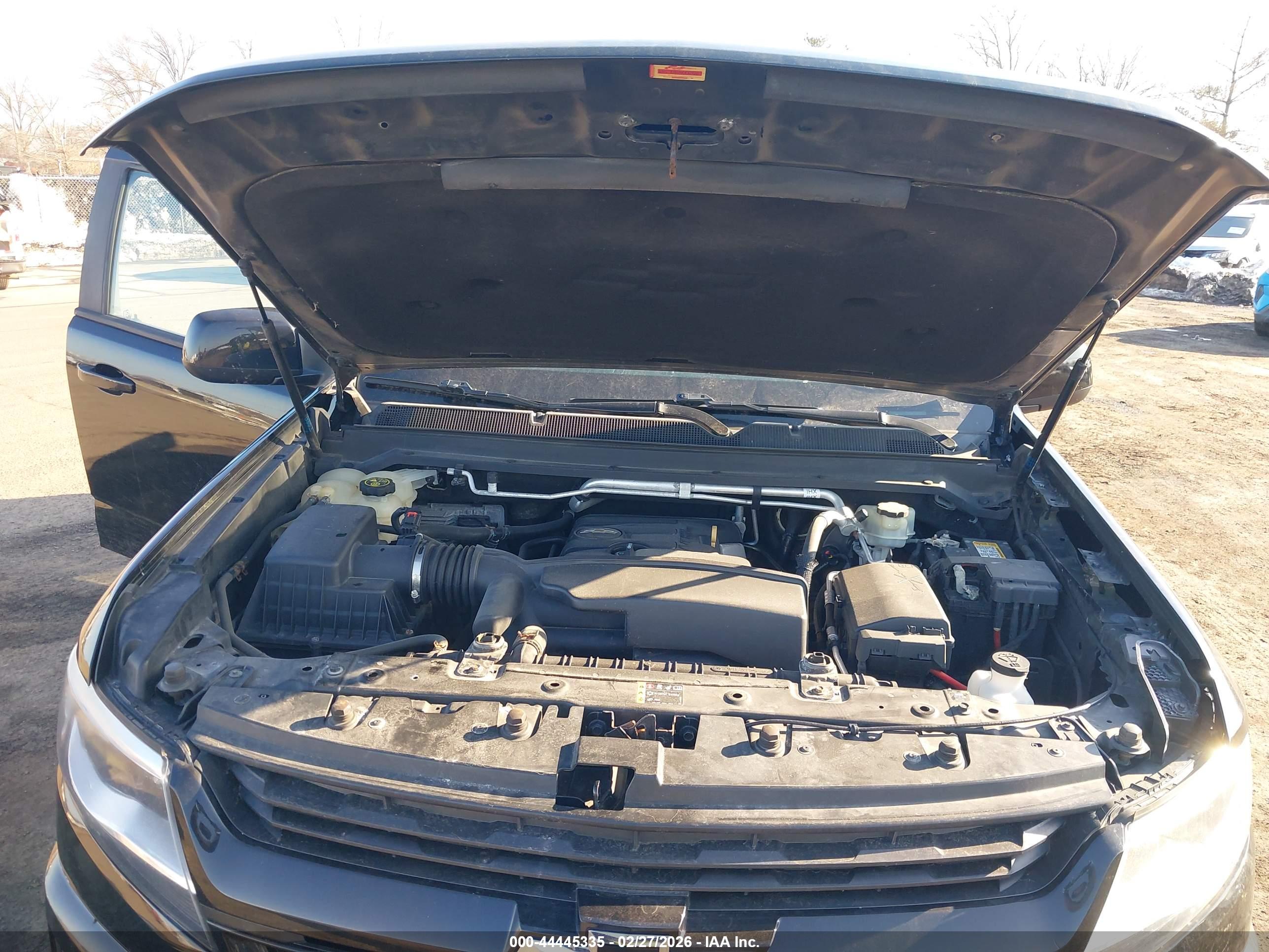 CHEVROLET COLORADO image 10