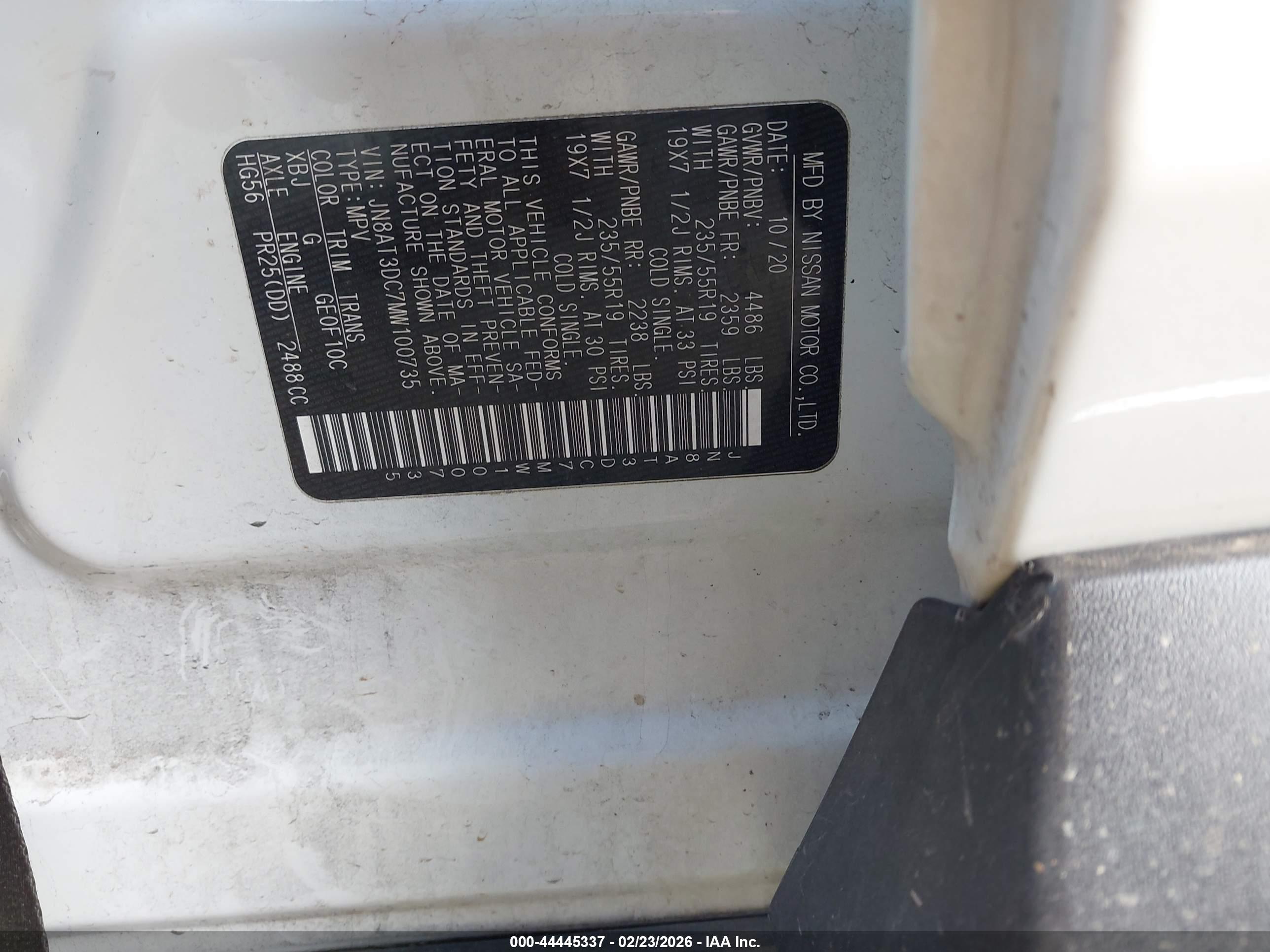 NISSAN ROGUE image 9