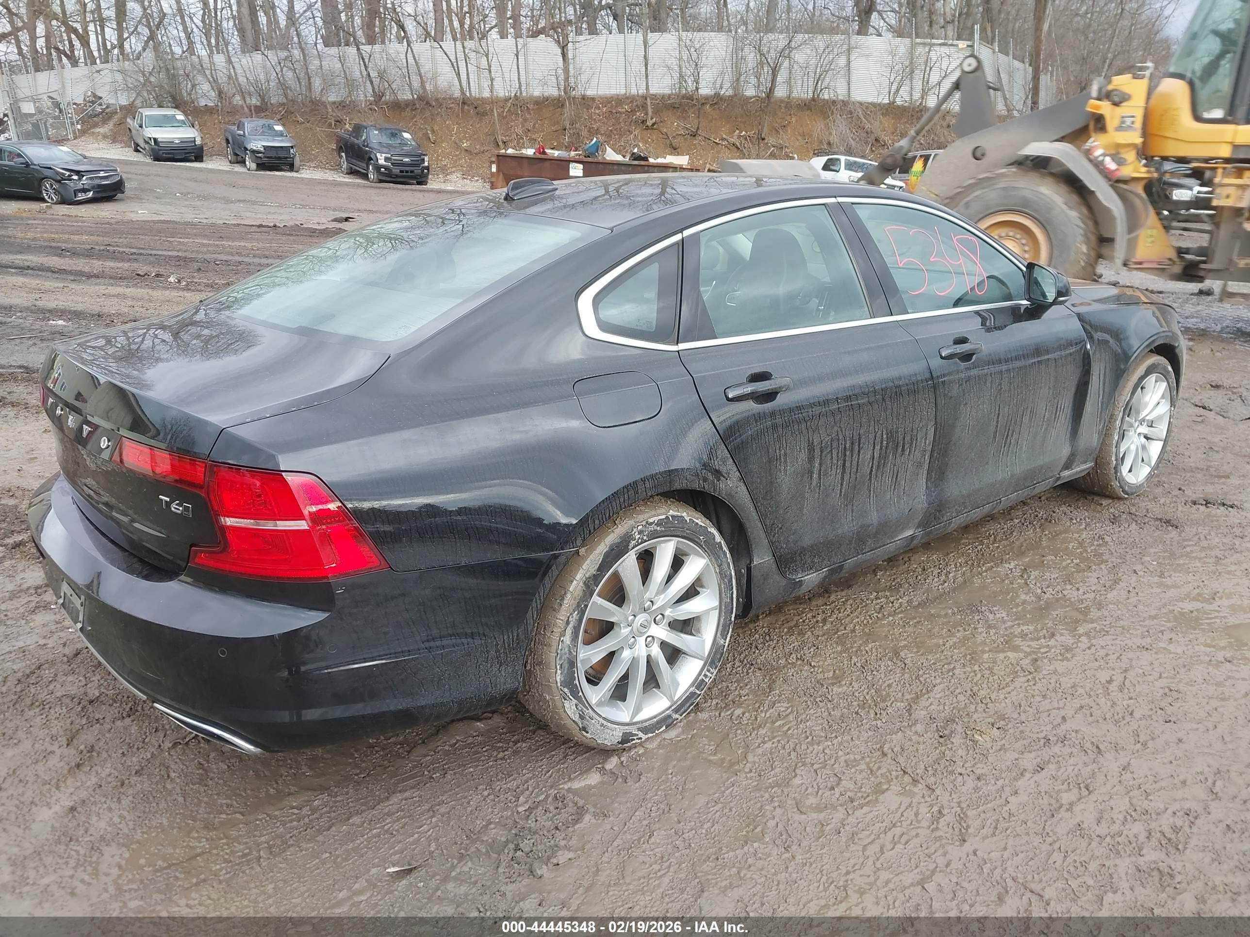 VOLVO S90 image 4