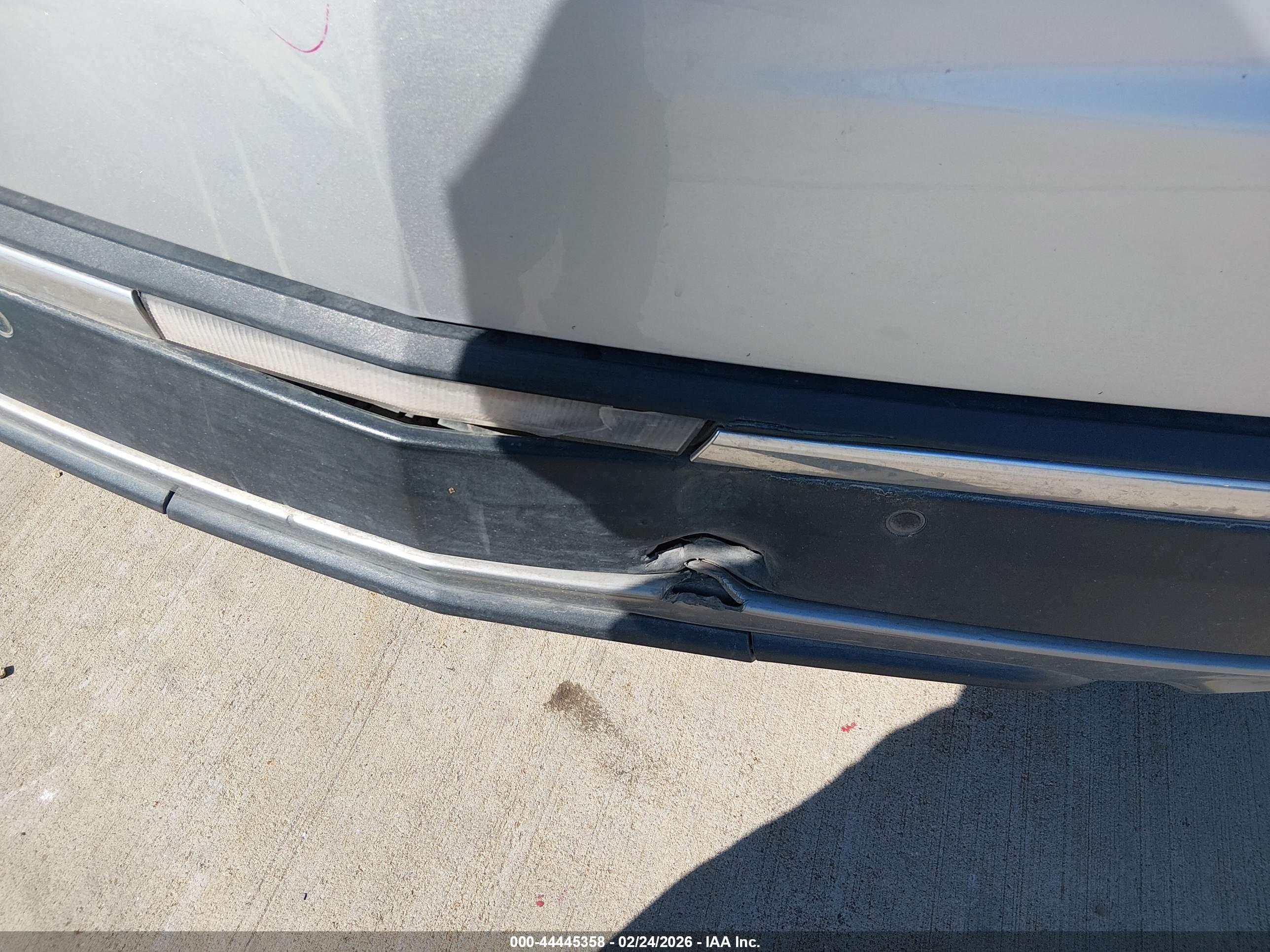 CADILLAC XT5 image 6