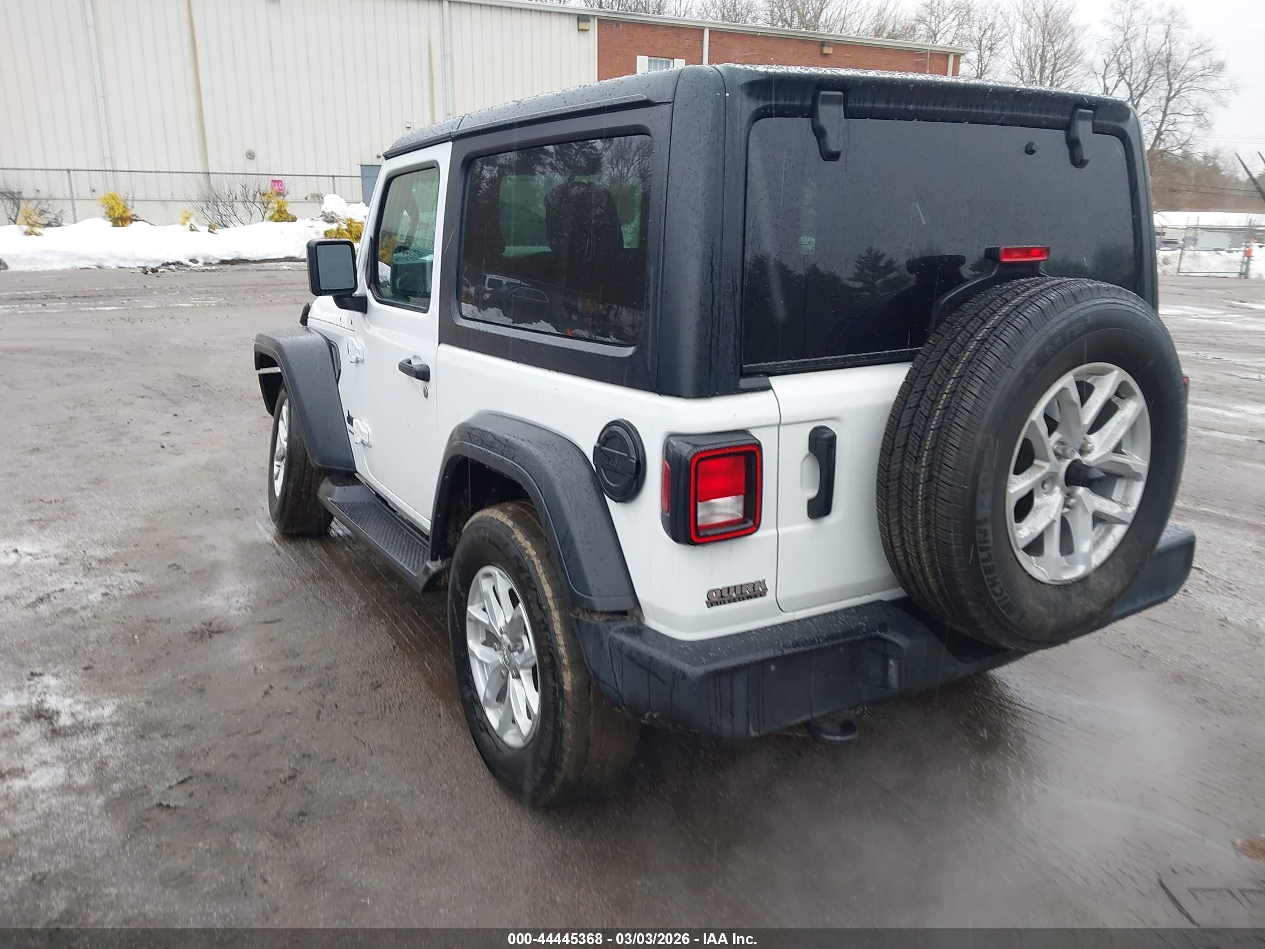 JEEP WRANGLER image 3