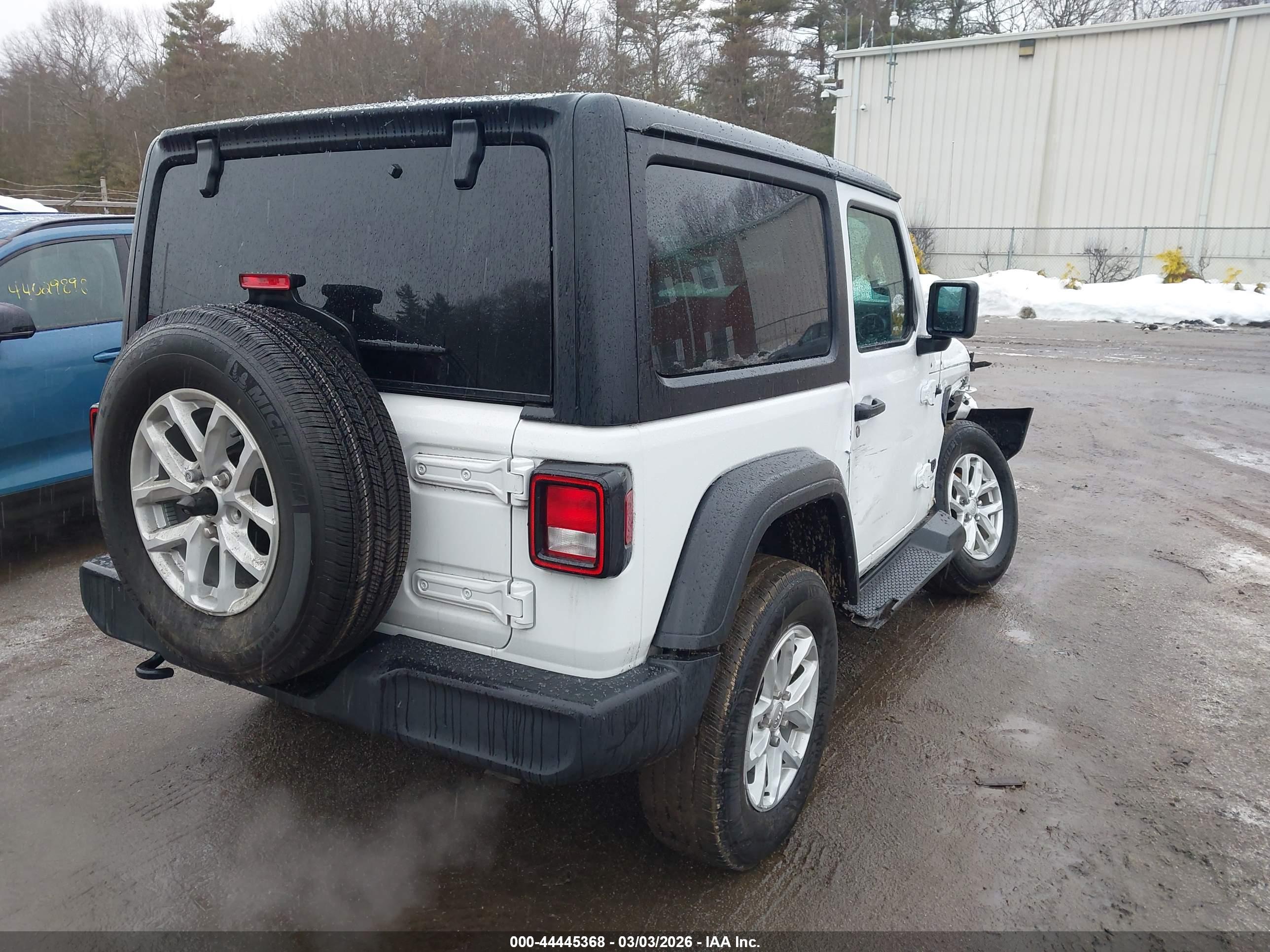 JEEP WRANGLER image 4