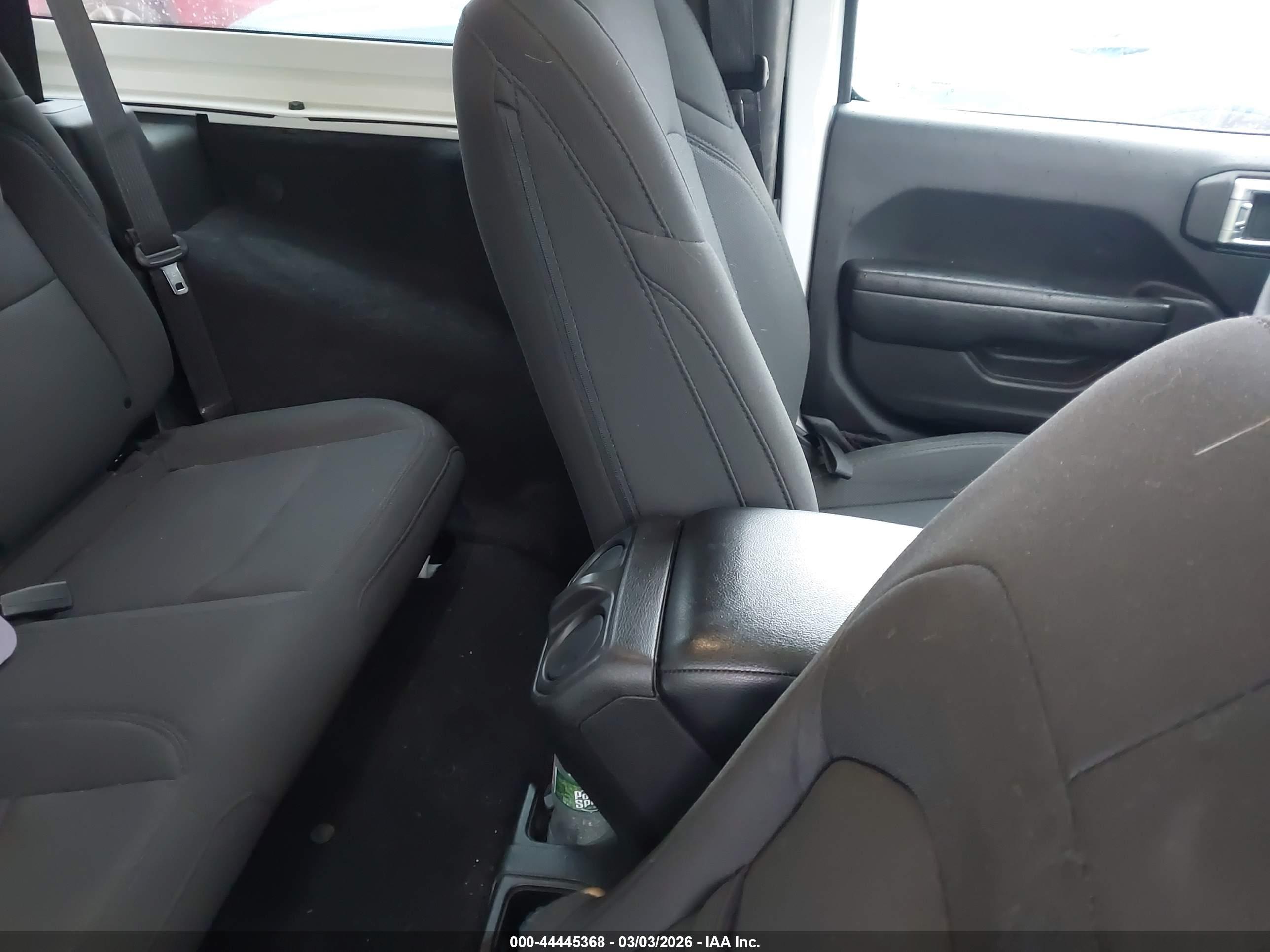 JEEP WRANGLER image 8
